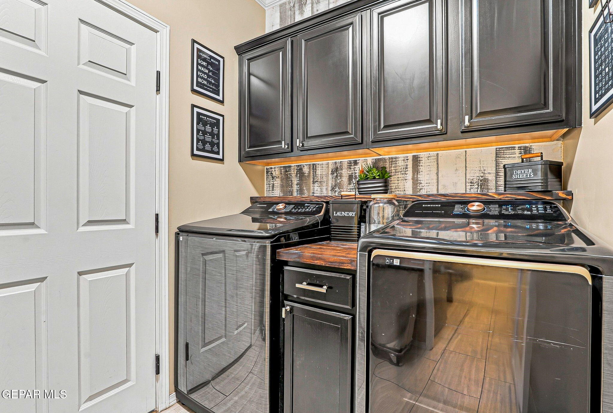 714 Gold Beach Drive Property Photo 12