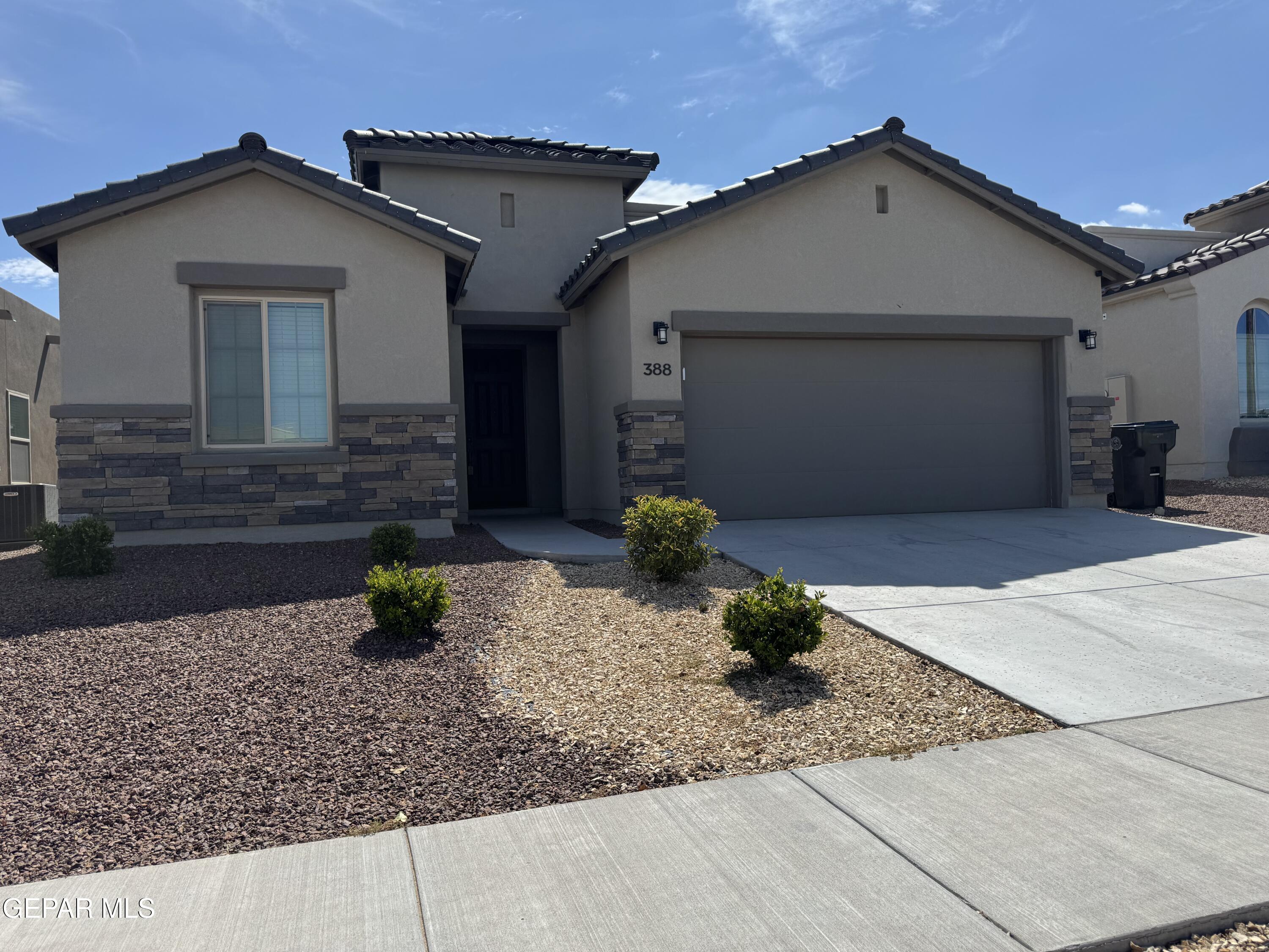 388 Nailseas Place Property Photo 1