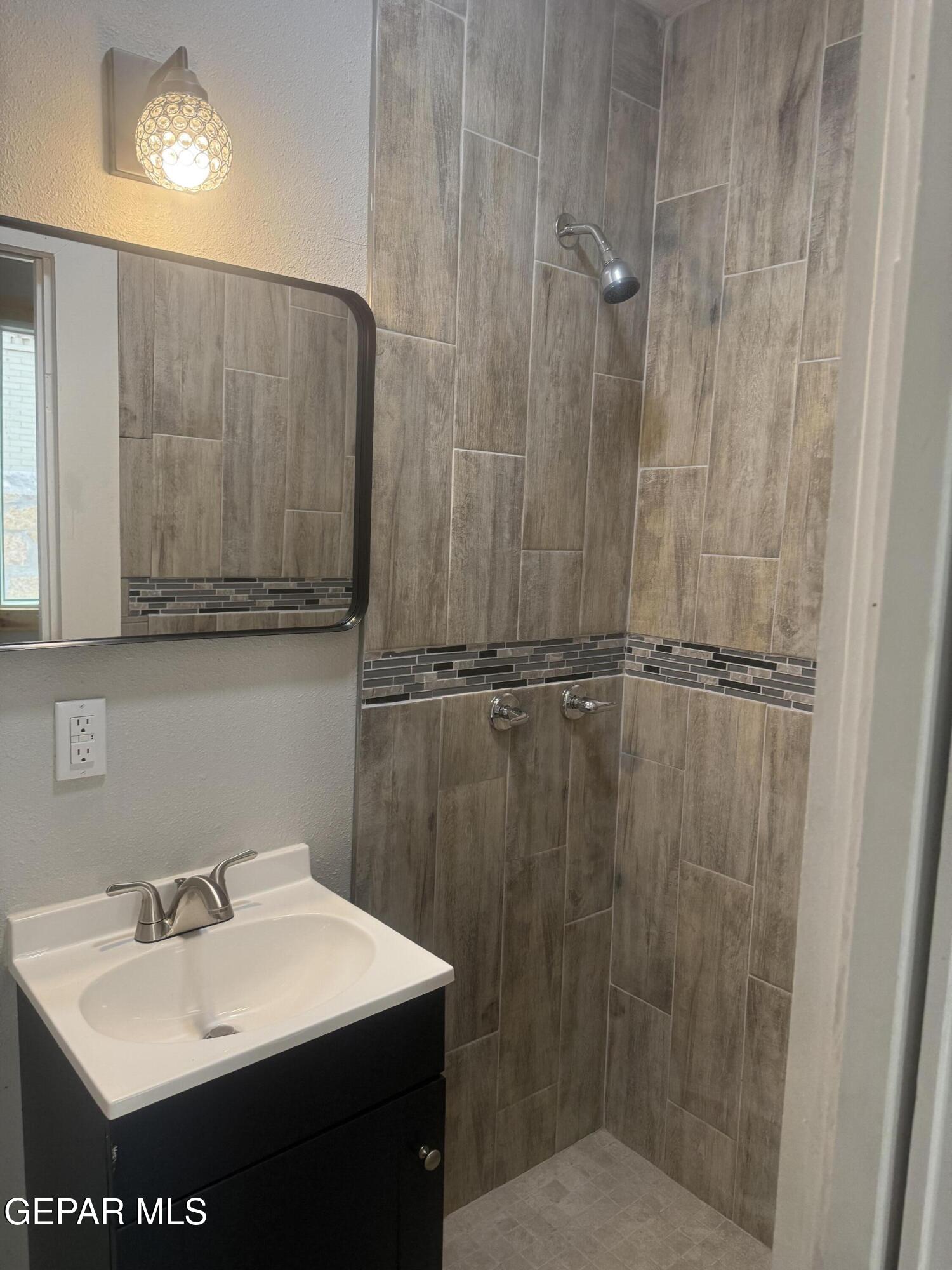 1102 N Florence Street Property Photo 42