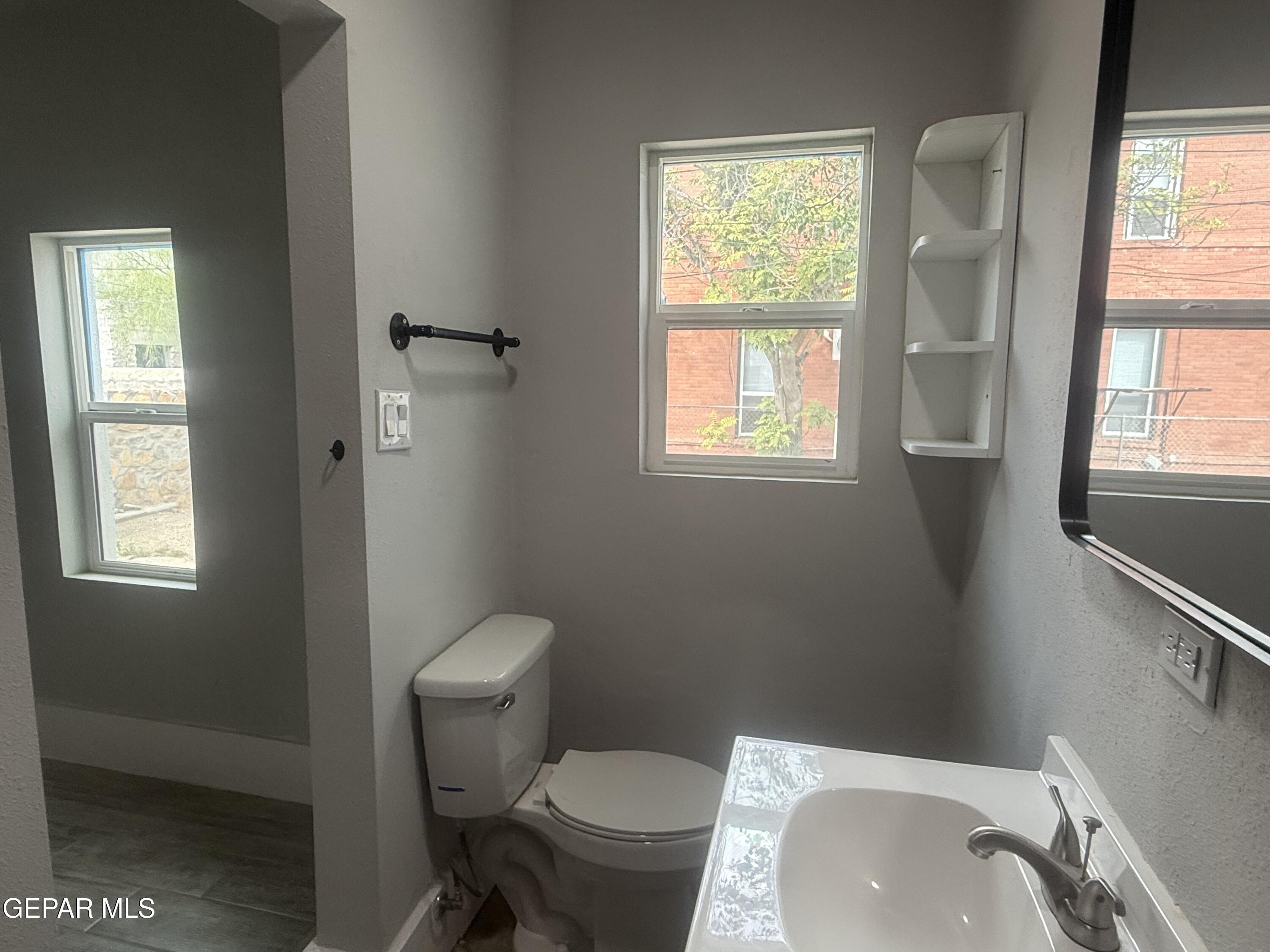 1102 N Florence Street Property Photo 43