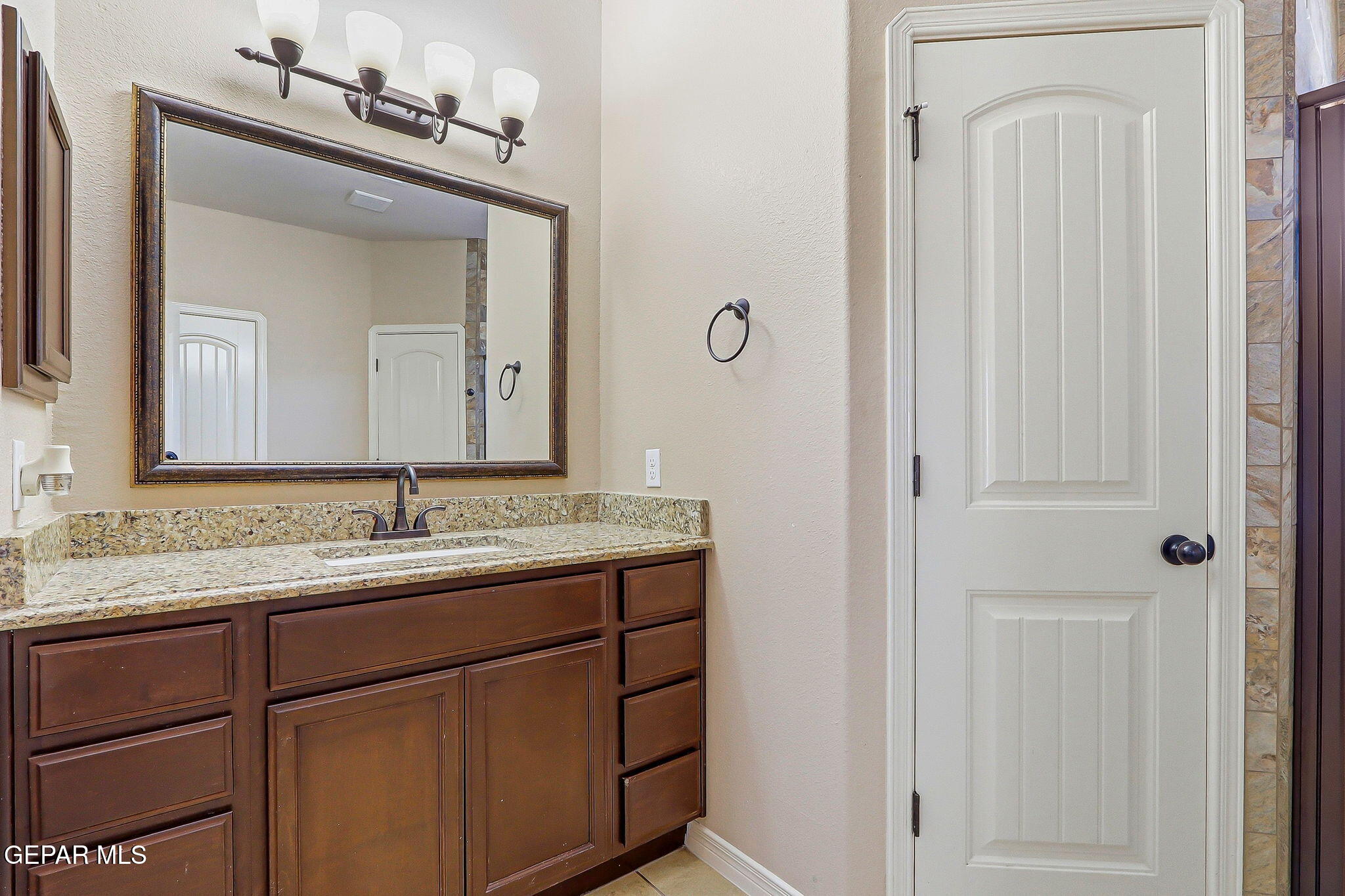 14665 Christian Castle Property Photo 27