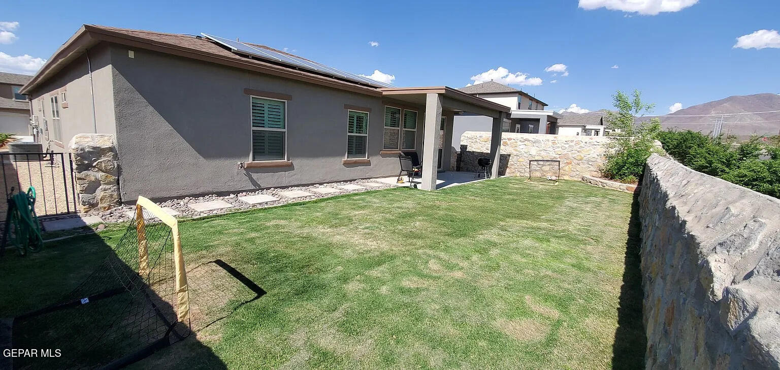 7420 Eagle Vista Drive Property Photo 18