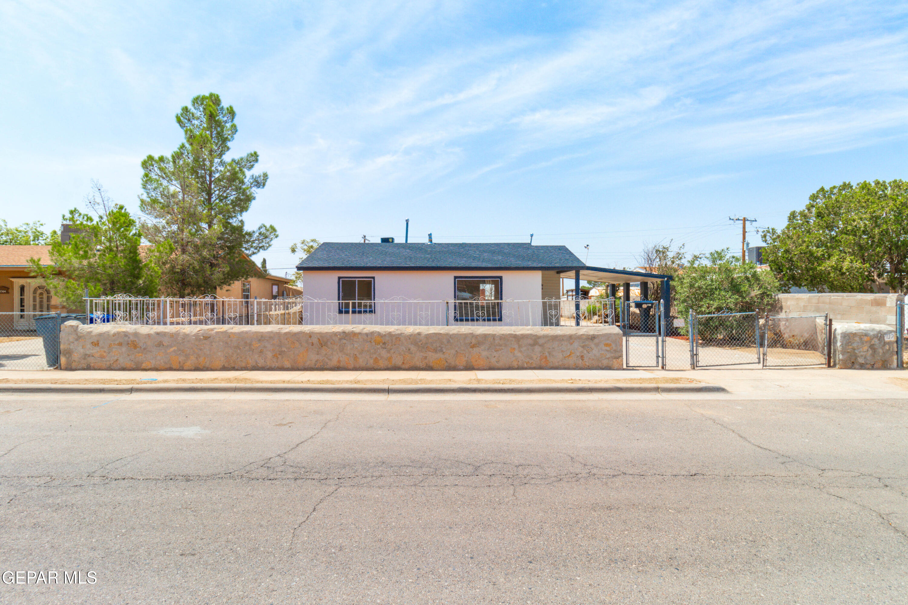 7702 Hermosillo Drive Property Photo 1