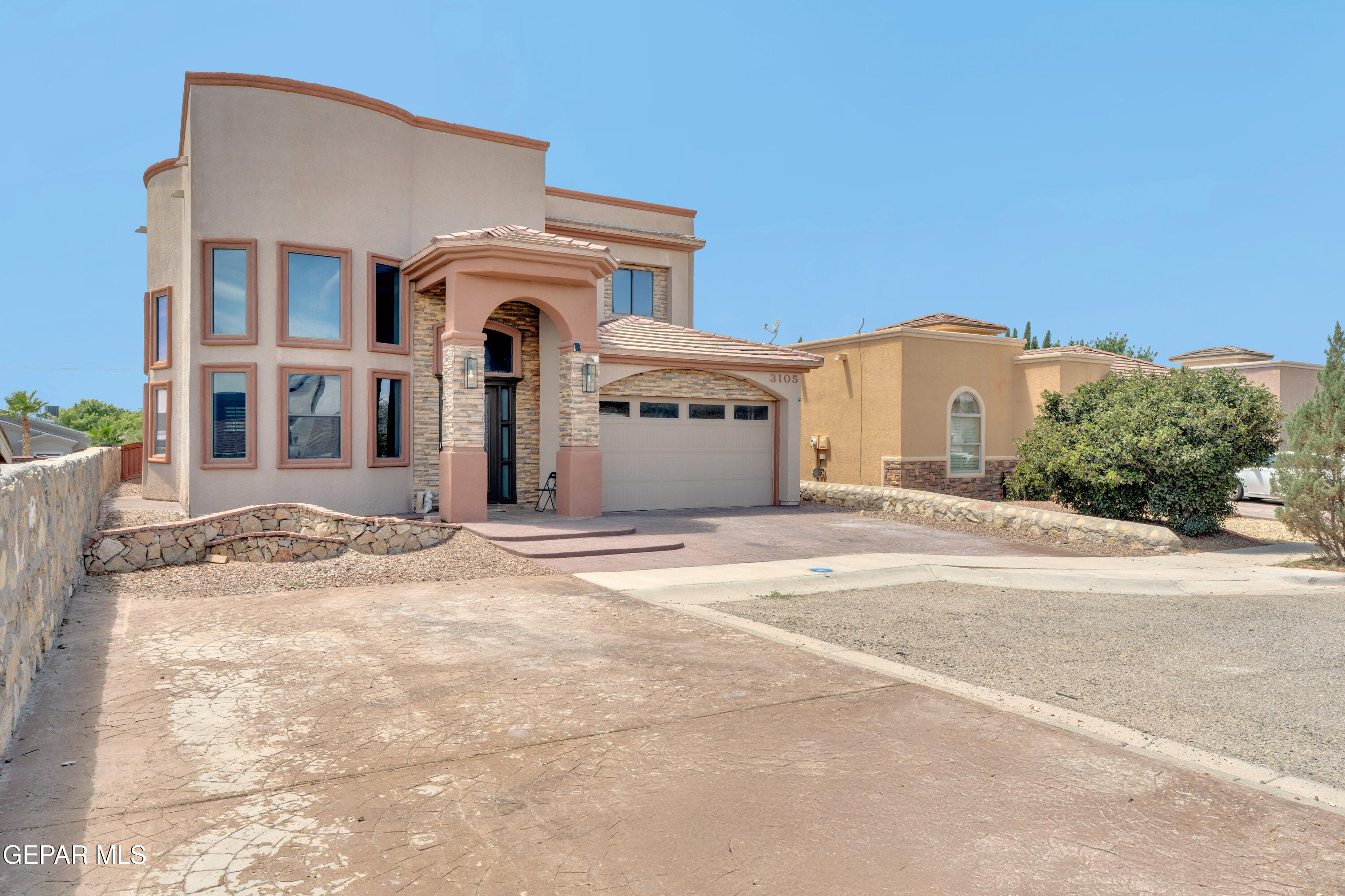 3105 Rustic River Place Property Photo 1