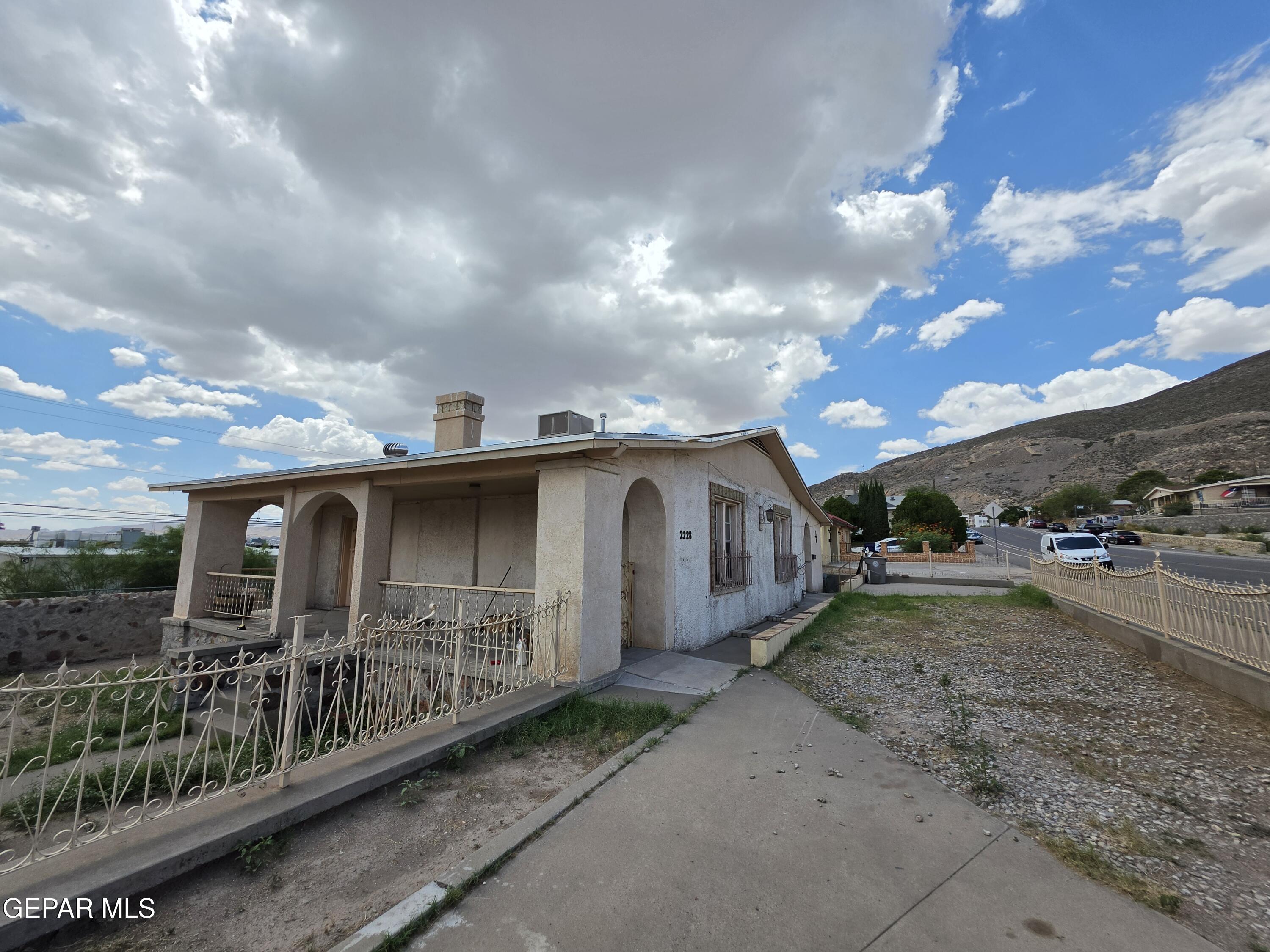 2228 Murchison Drive Property Photo 1