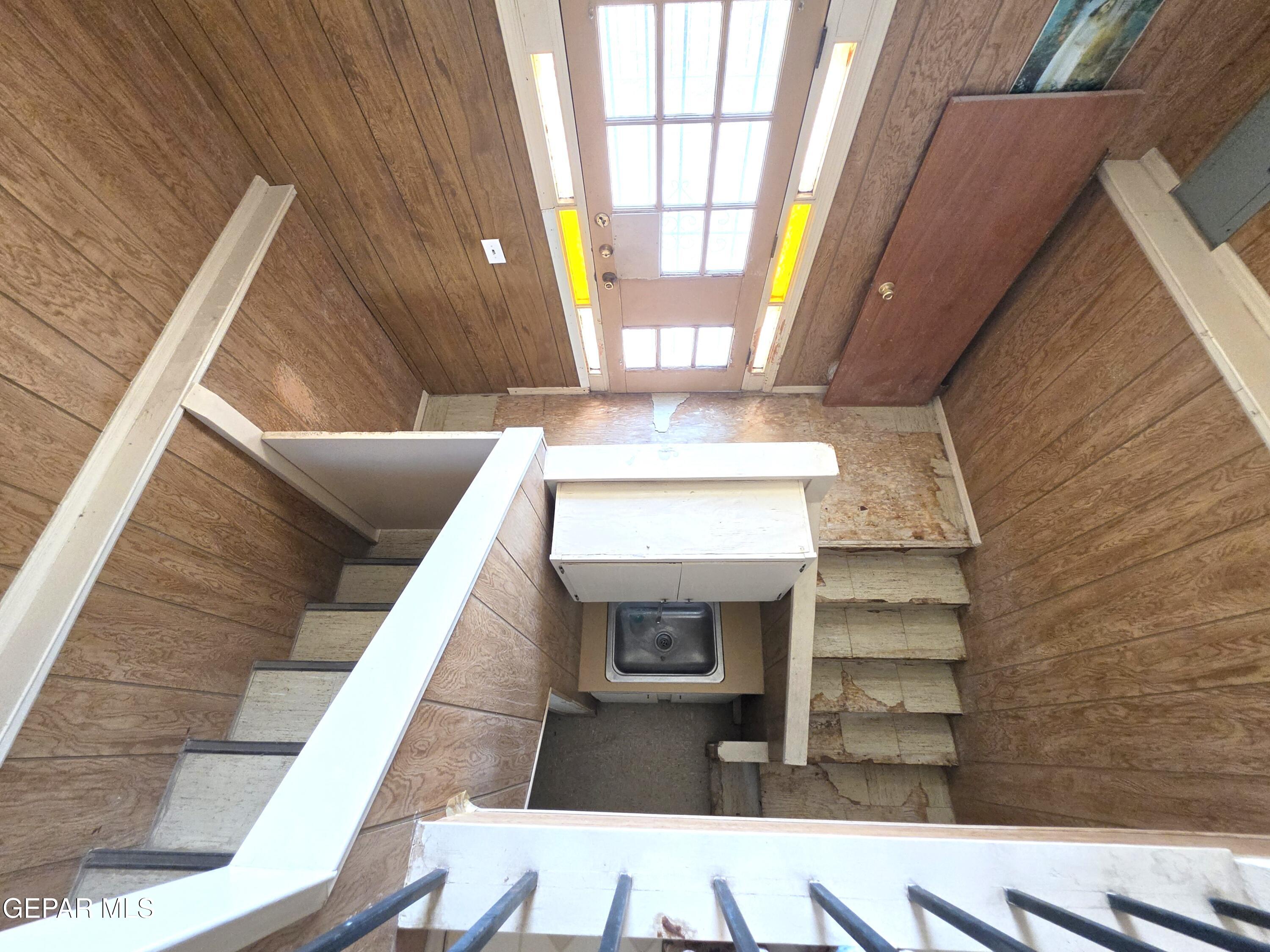 2228 Murchison Drive Property Photo 5