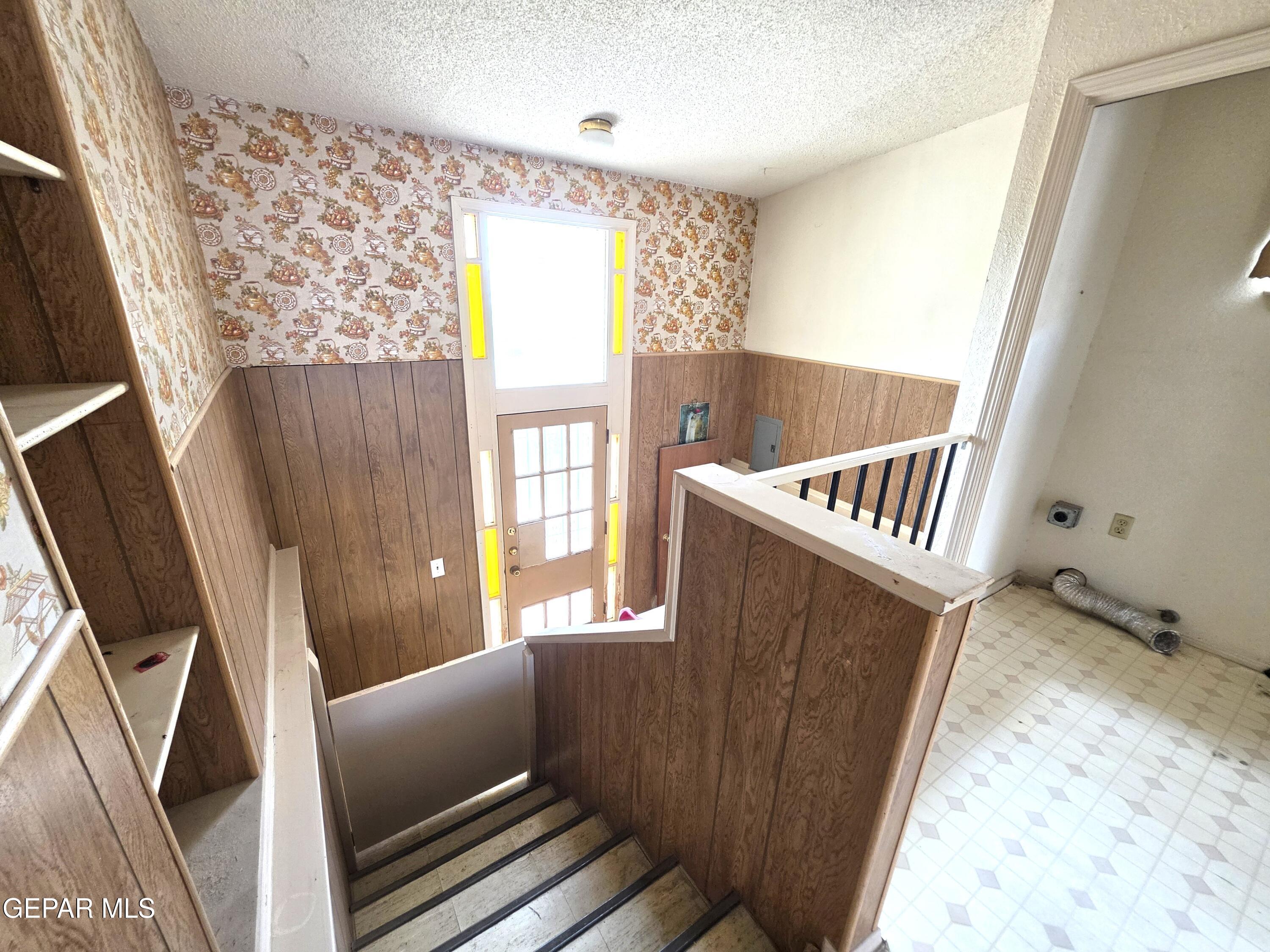 2228 Murchison Drive Property Photo 9