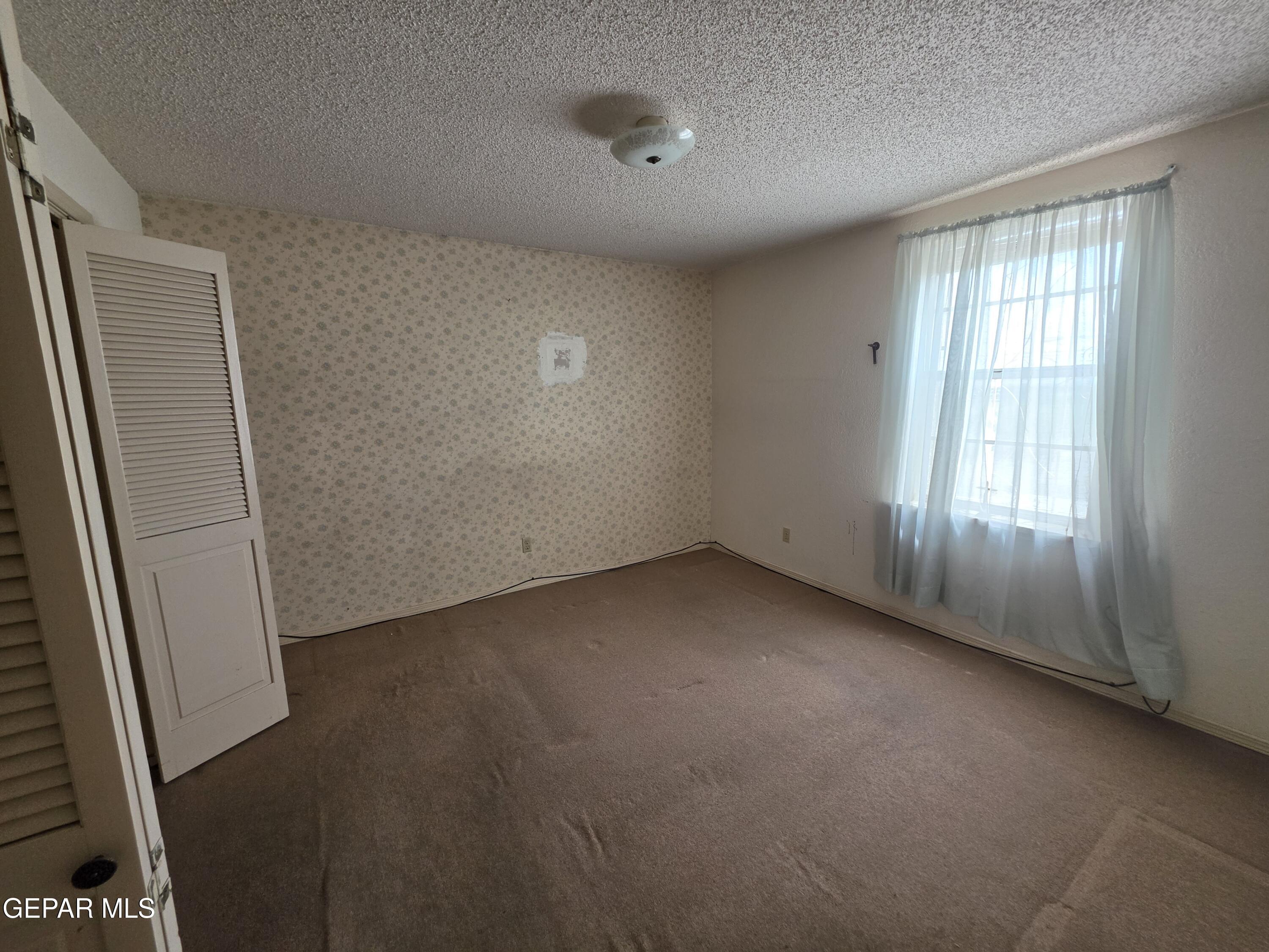 2228 Murchison Drive Property Photo 14