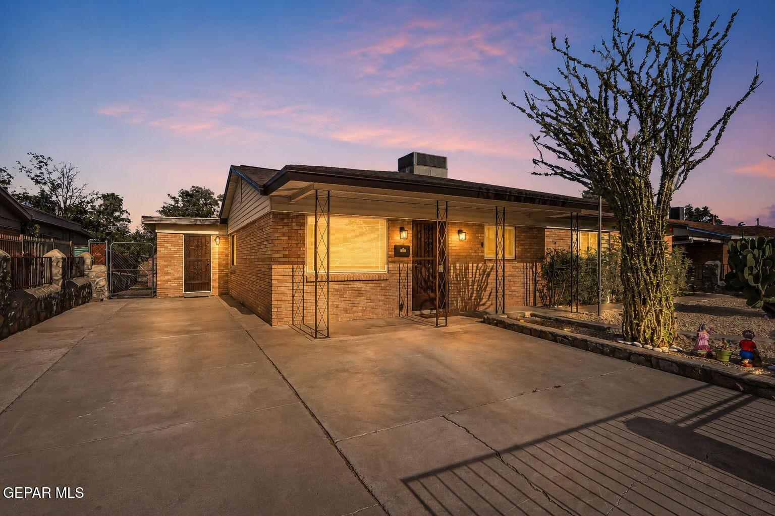 10544 Brisbane Way Property Photo 1