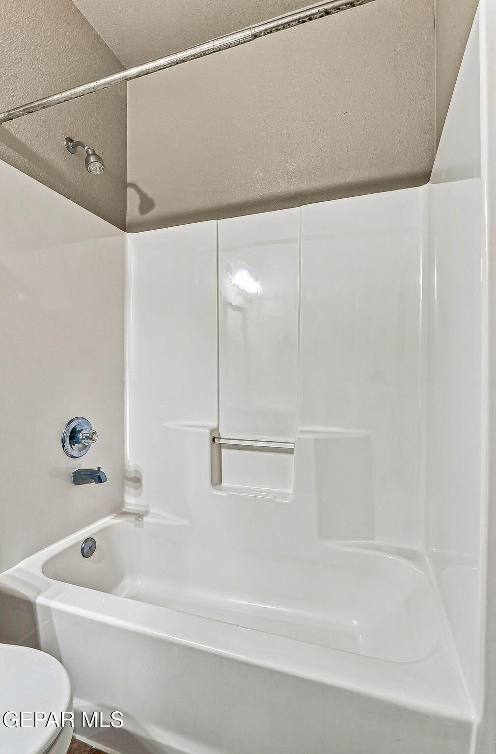 1612 Rayado Creek Lane Property Photo 18