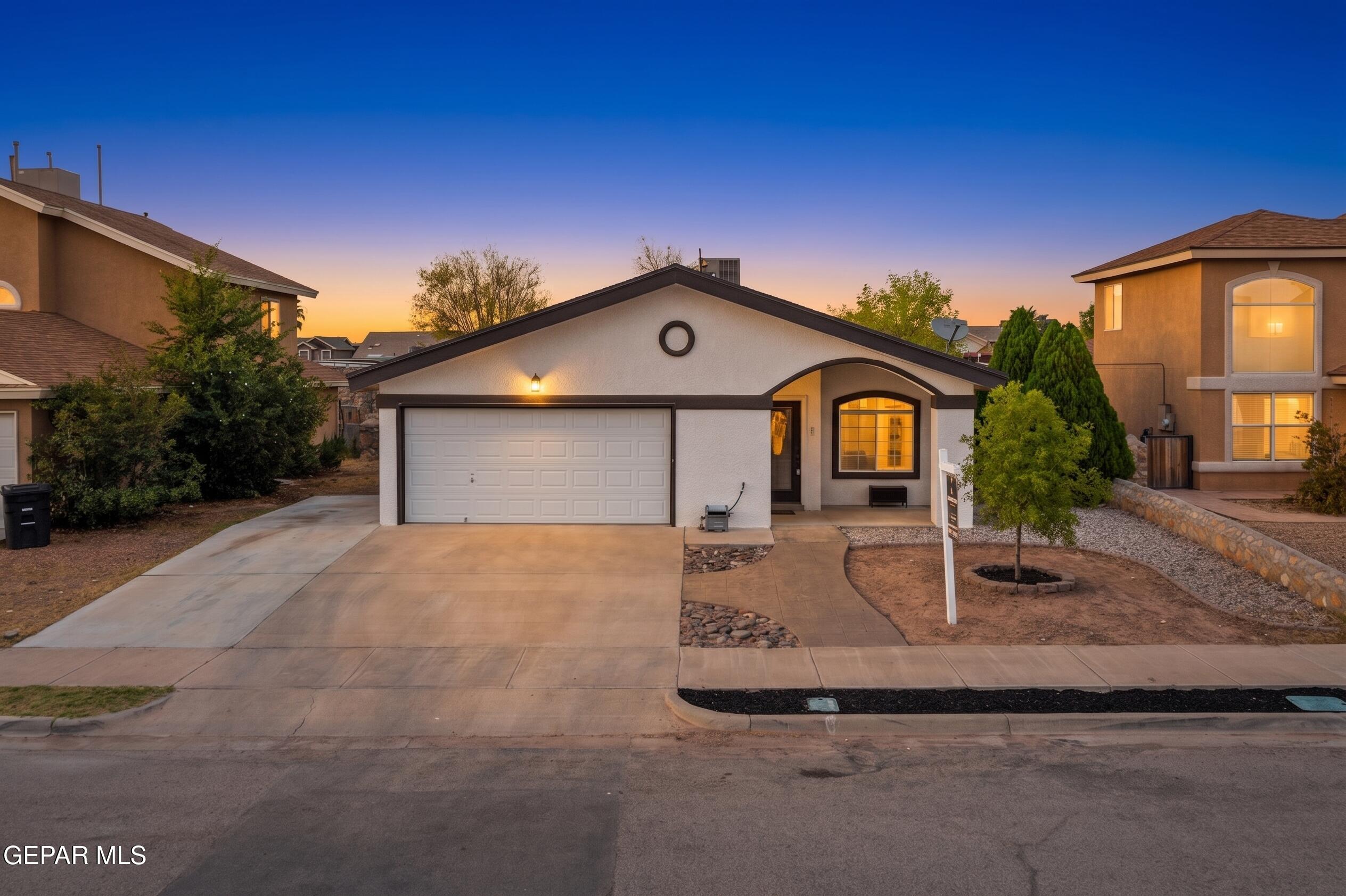 14249 Desert Cloud Drive Property Photo 1
