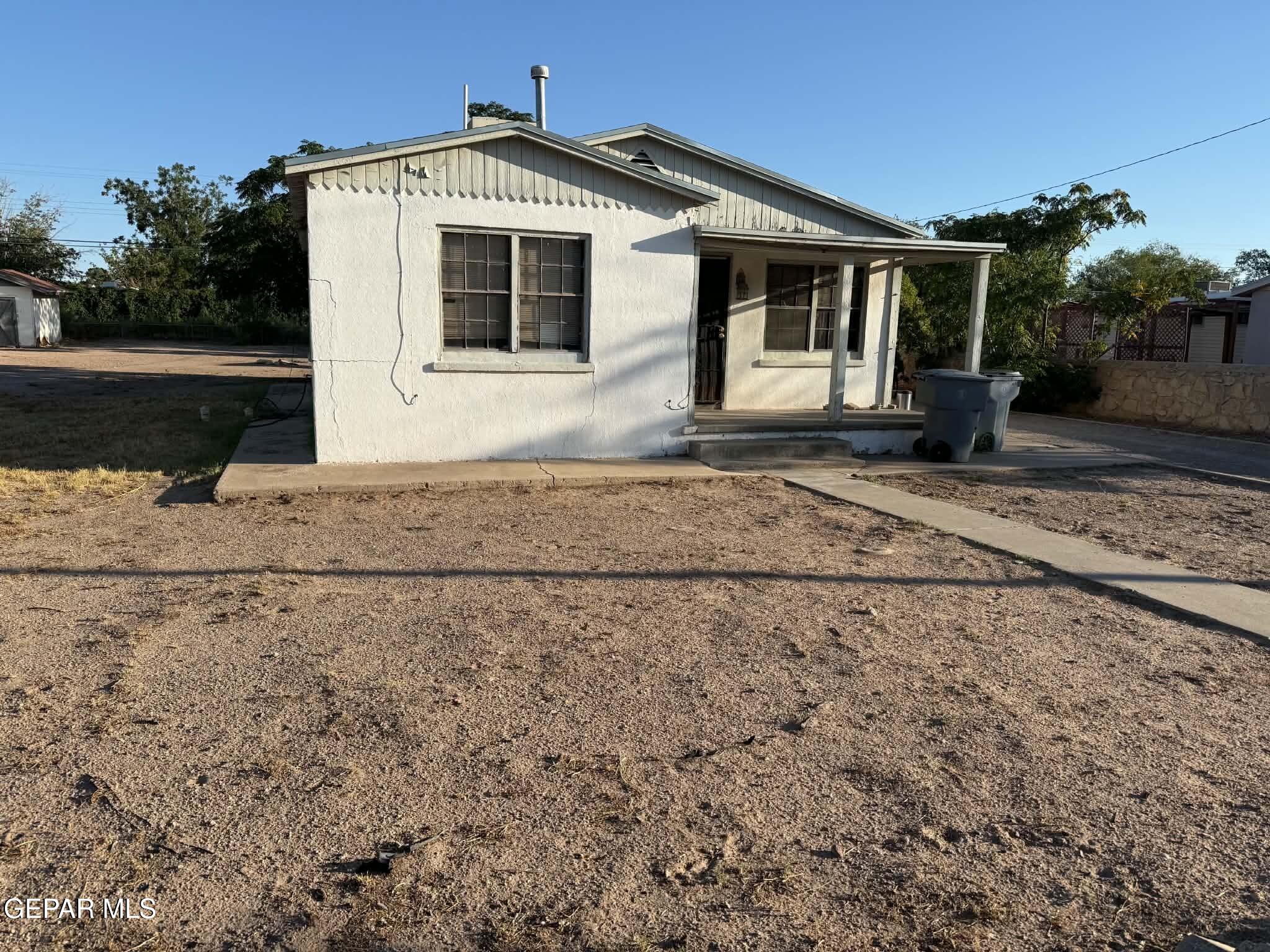 208 Columbia Avenue Property Photo 1