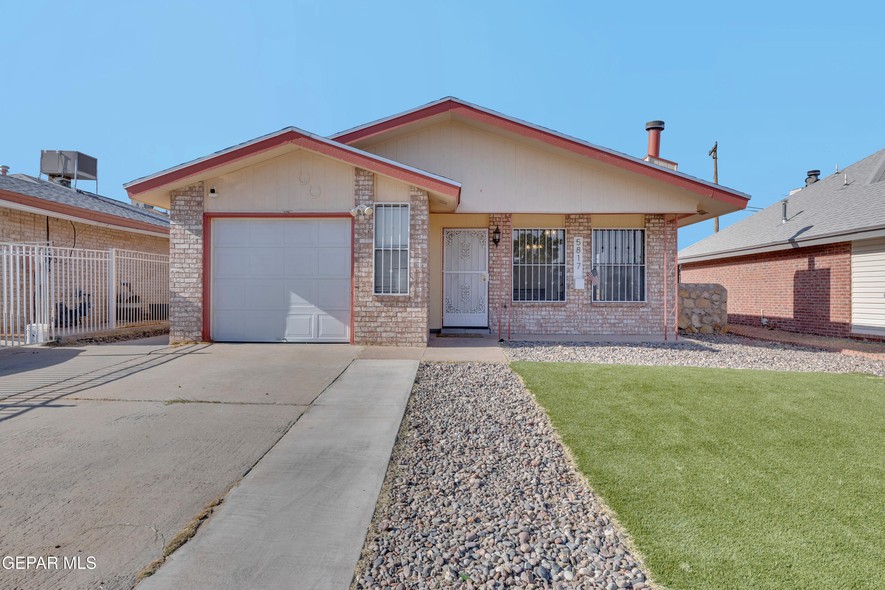 5817 Chippendale Avenue Property Photo 1