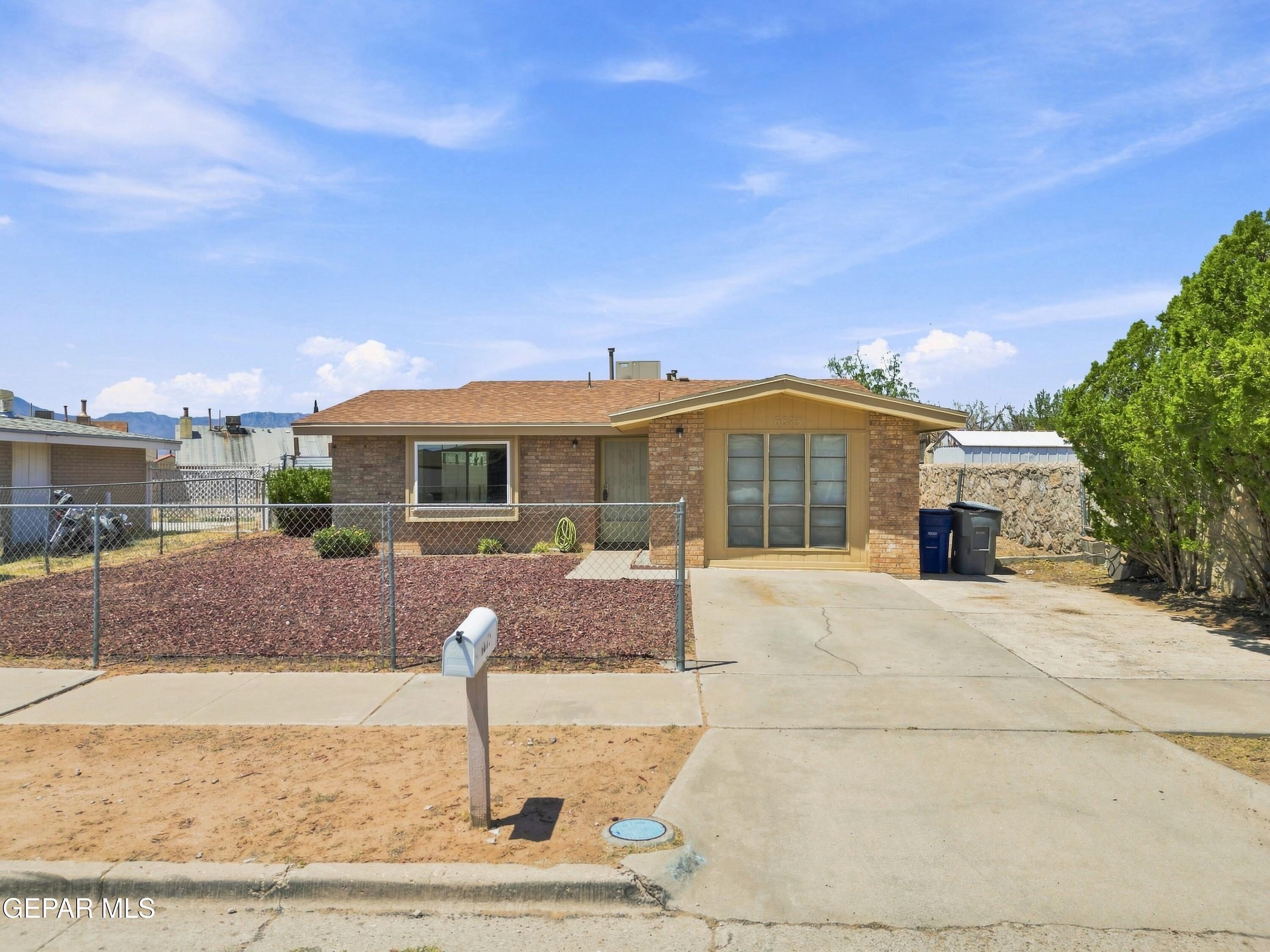 6673 Tiger Eye Drive Property Photo 1
