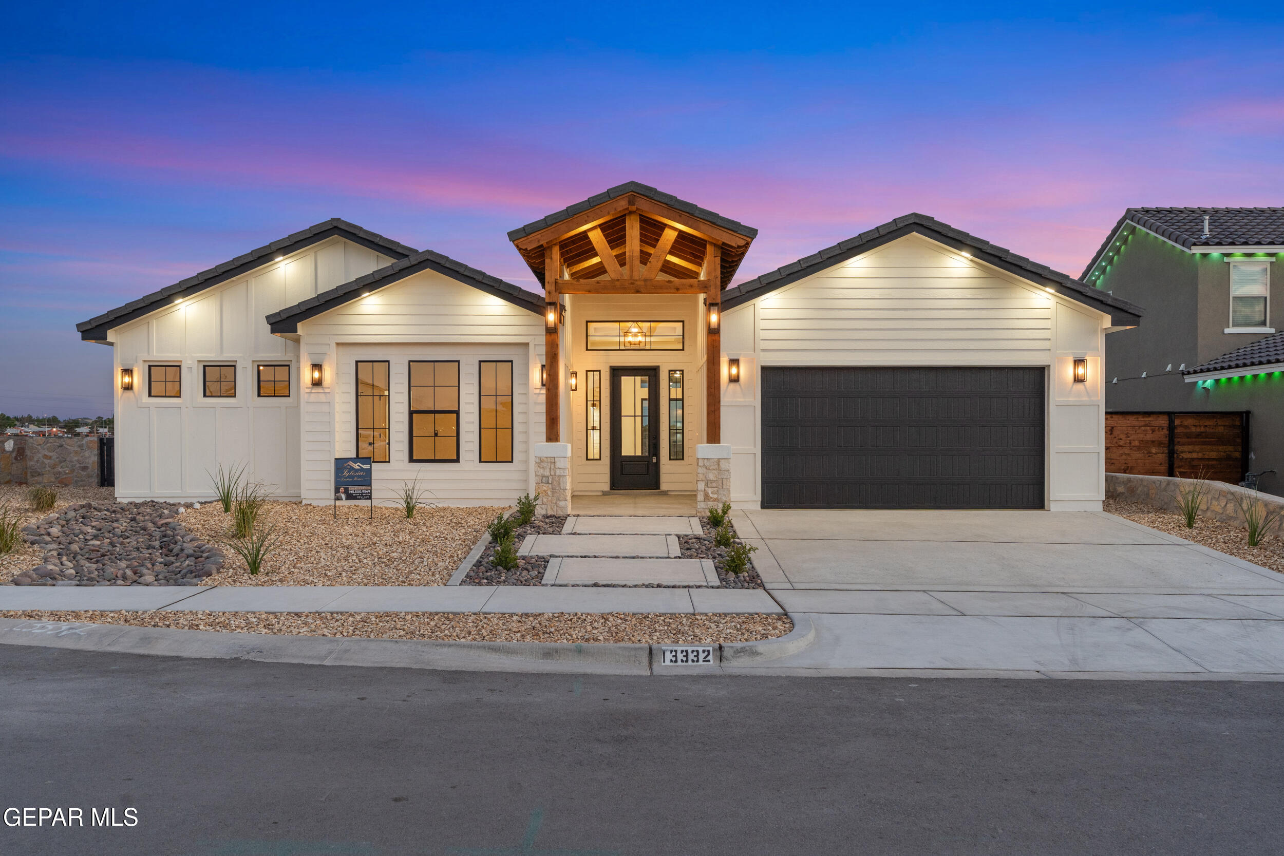 13332 Emerald Water Court Property Photo 1