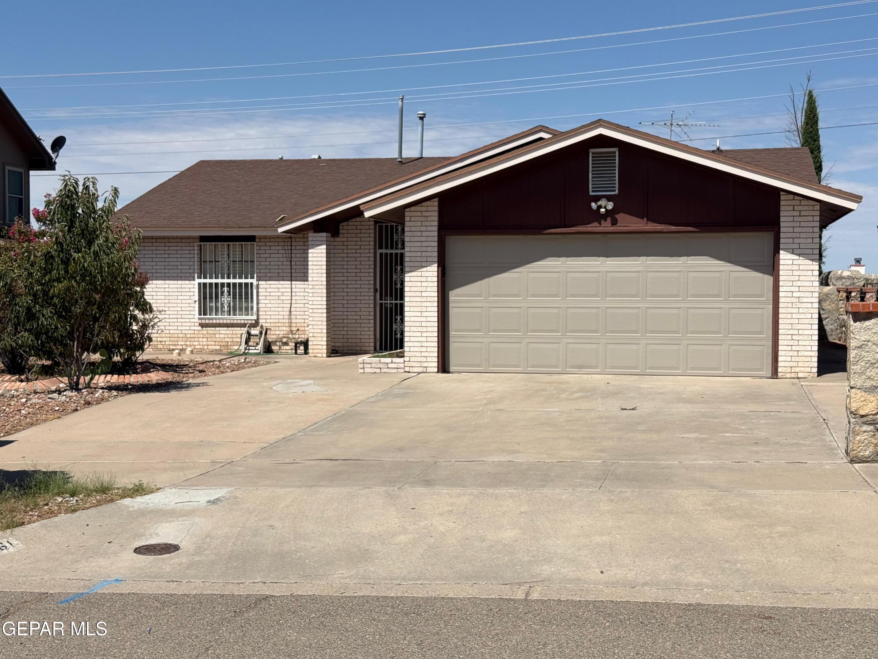 761 Martha Gale Drive Property Photo 1