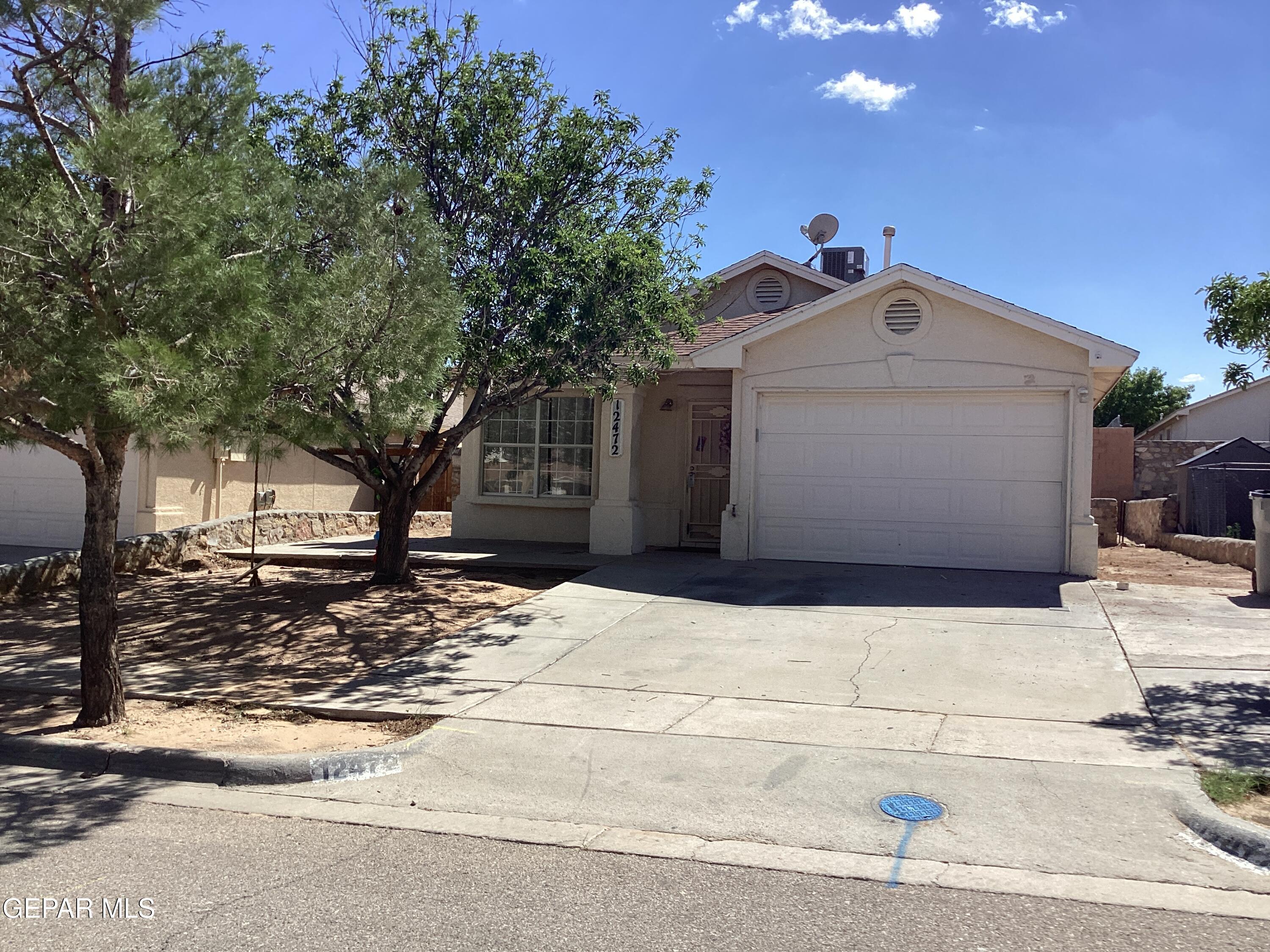 12472 Sombra Fuerte Drive Property Photo 1