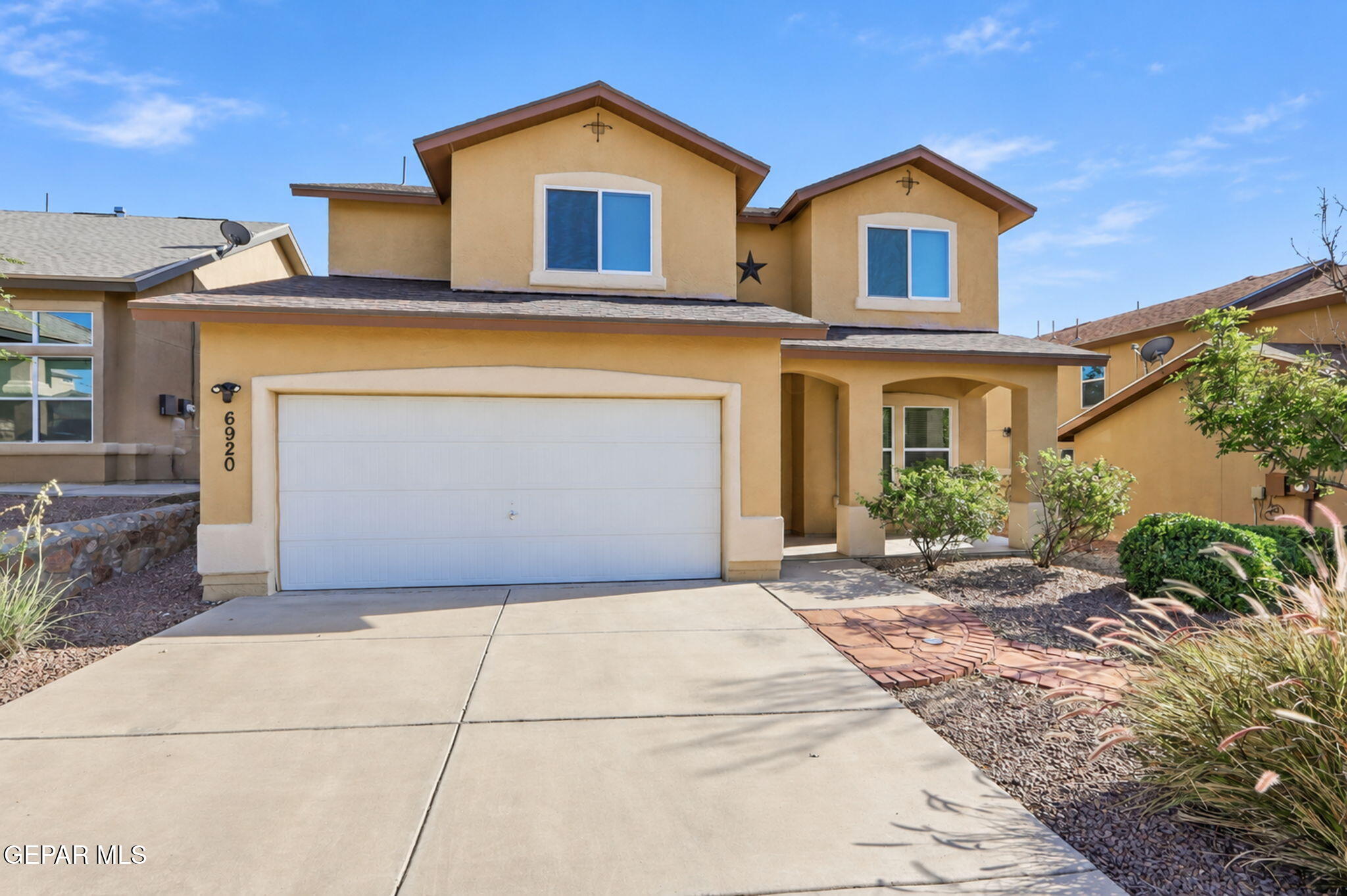 6920 Cactus Thrush Drive Property Photo 1