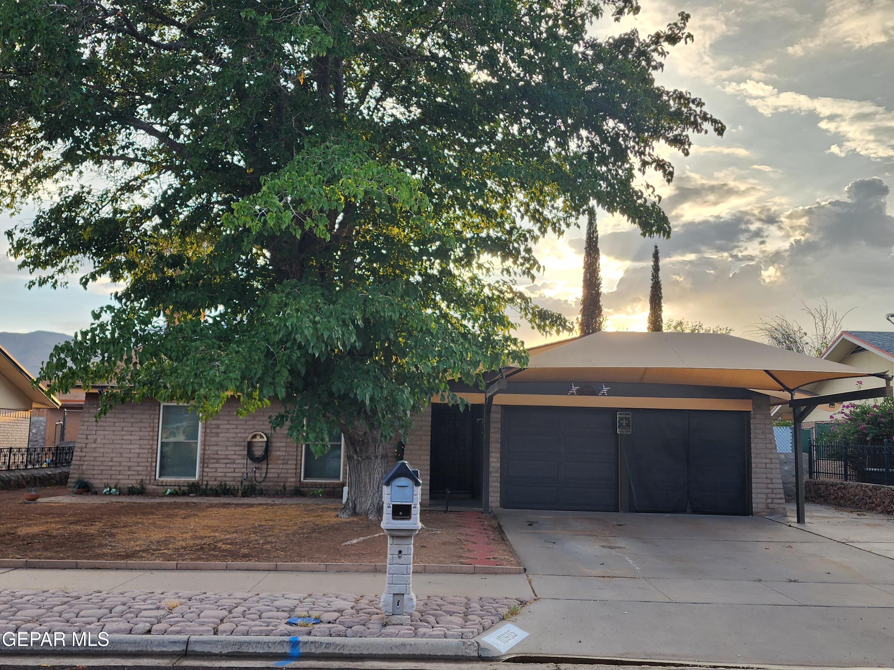 10605 Hermes Drive Property Photo 1
