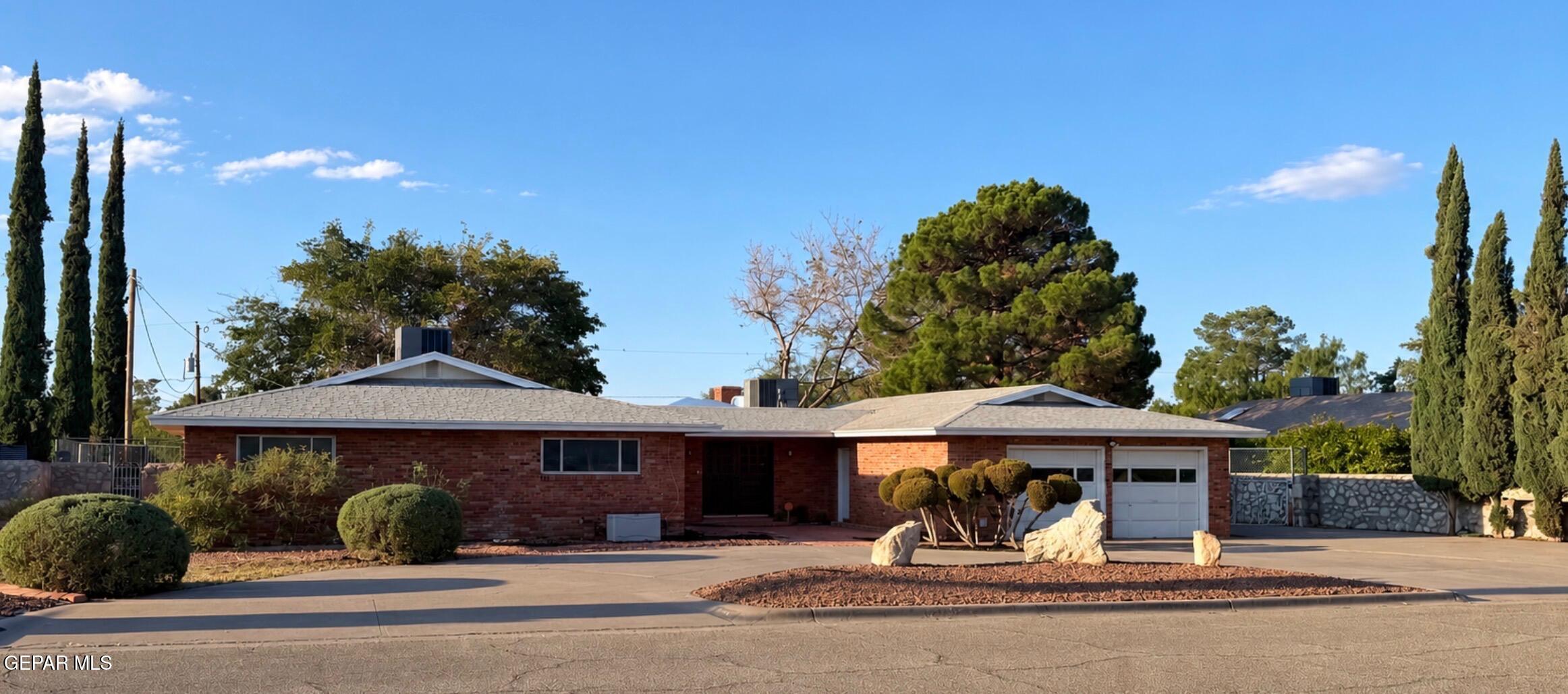 9508 Desert Hills Lane Property Photo 1