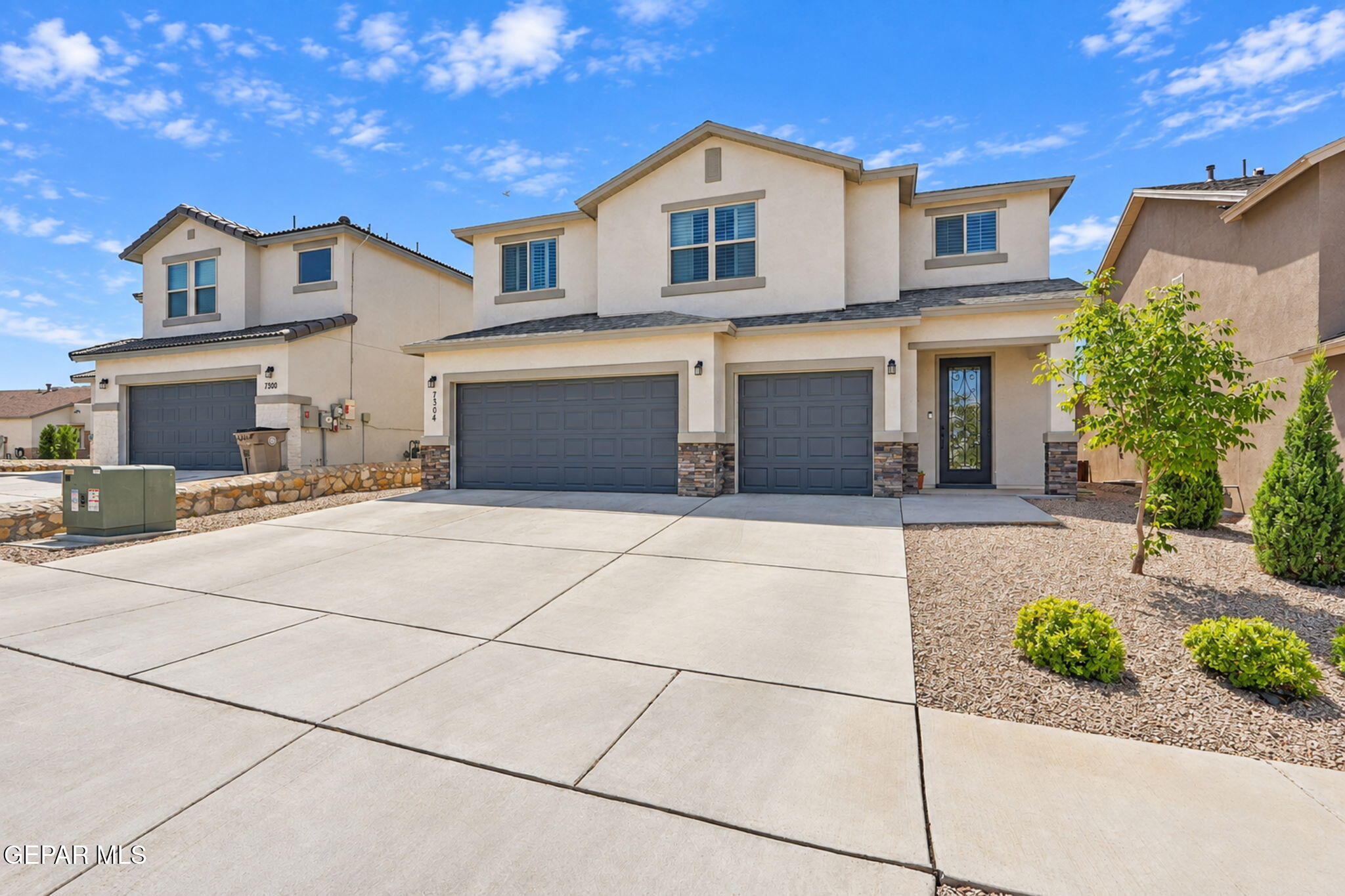 7304 Glacier Drive Property Photo 1