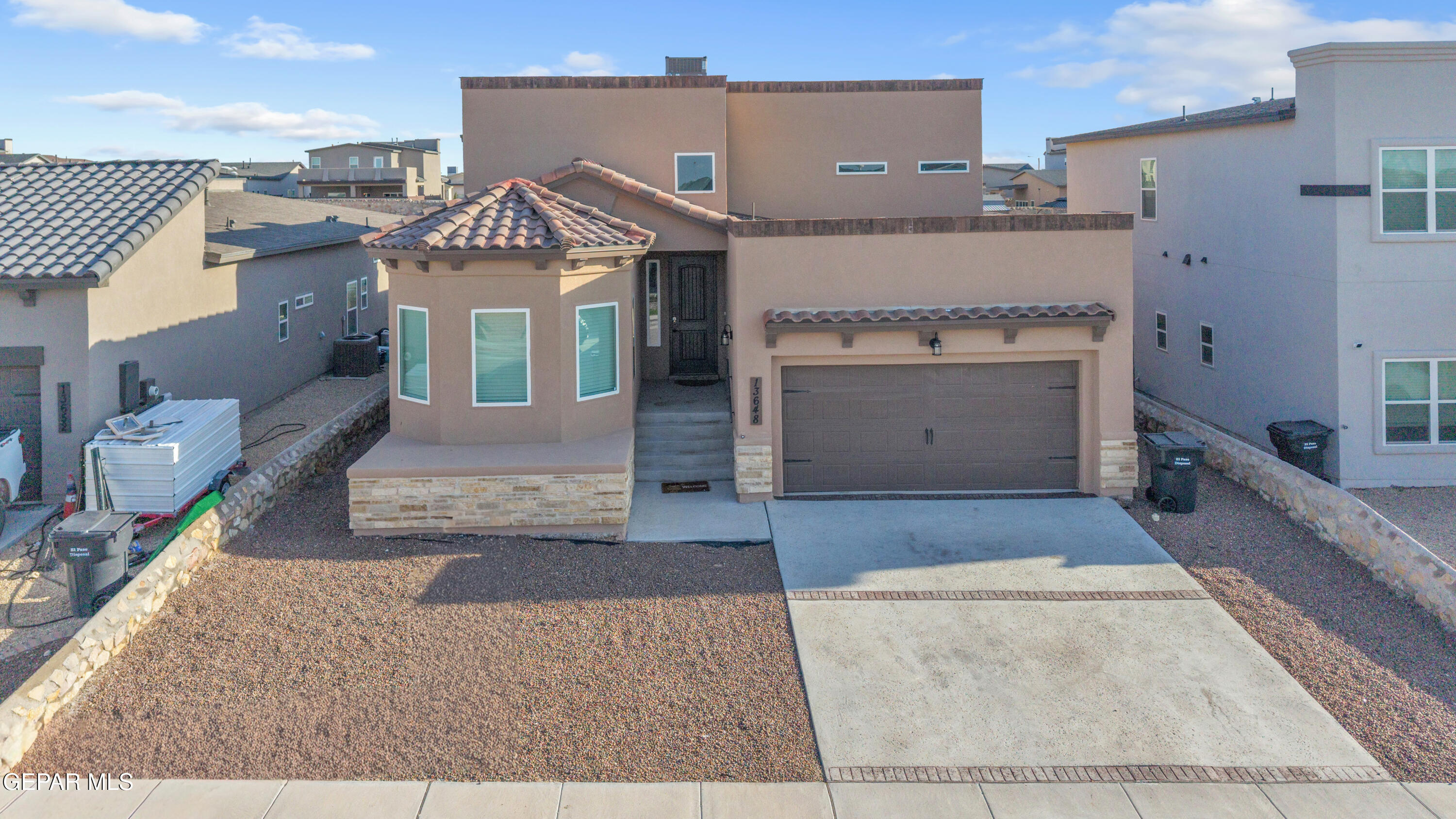 13648 Glen Vista Lane Property Photo 1