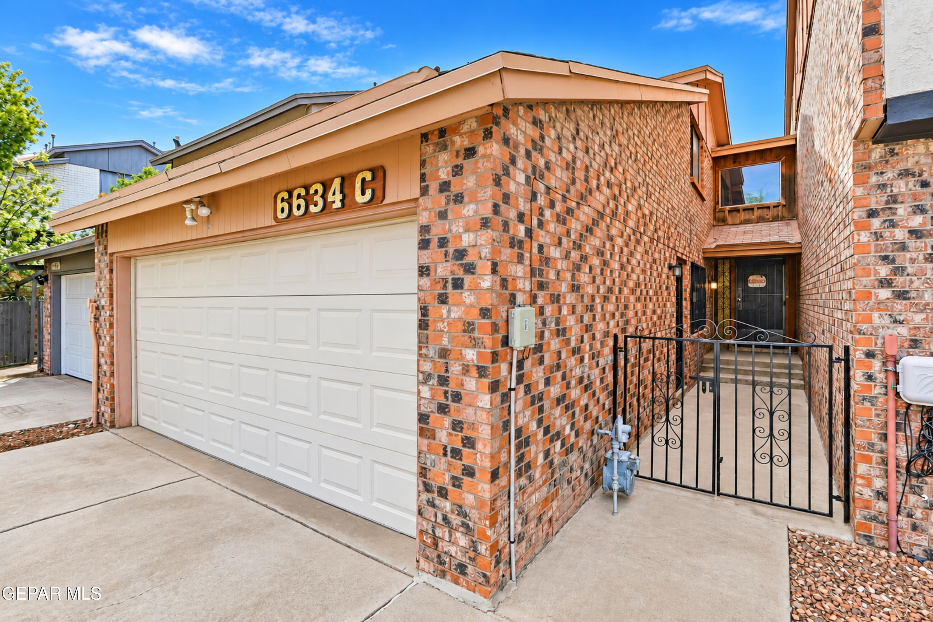 6634 Dawn Drive C Property Photo 1