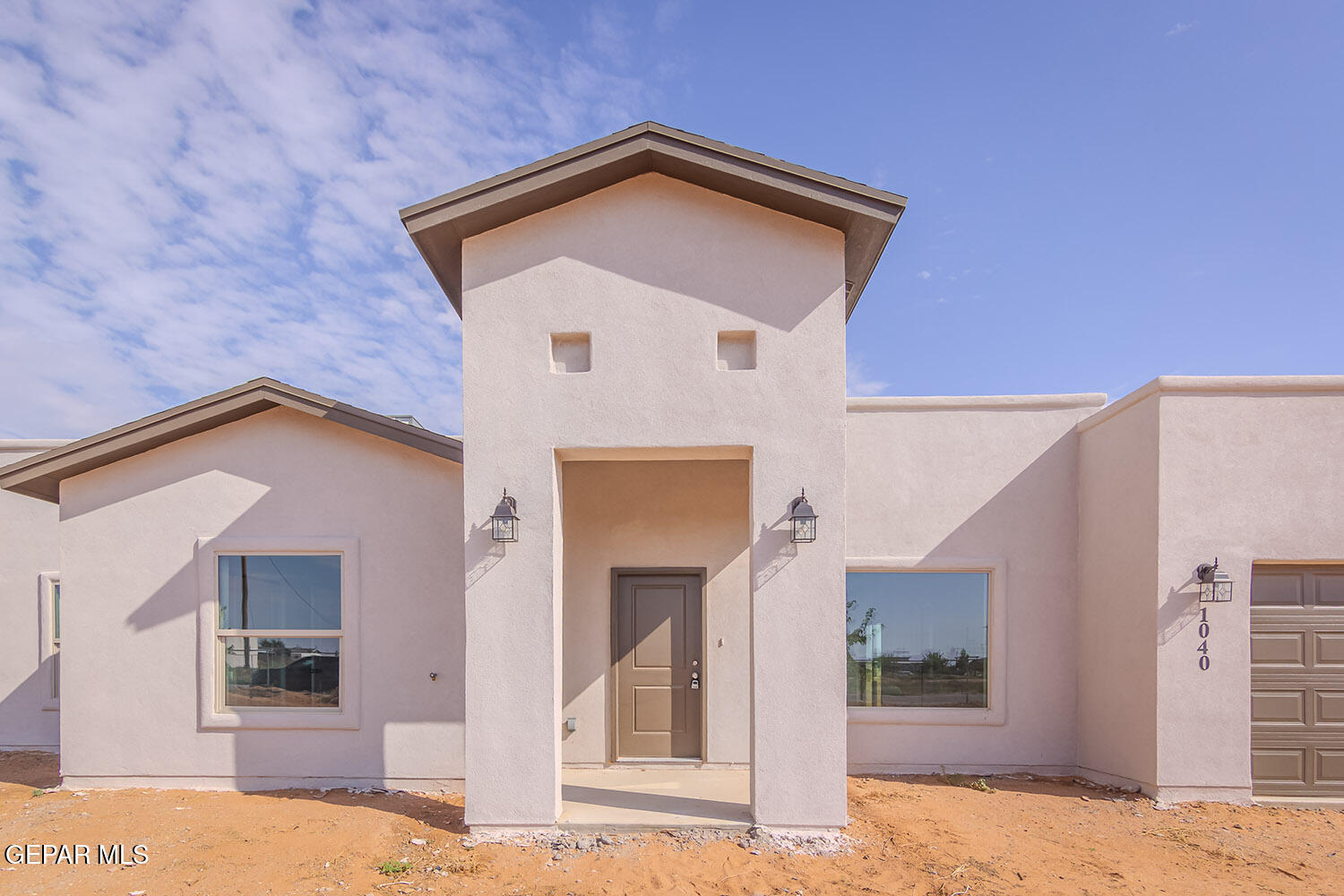 1040 Sunrise Property Photo 1