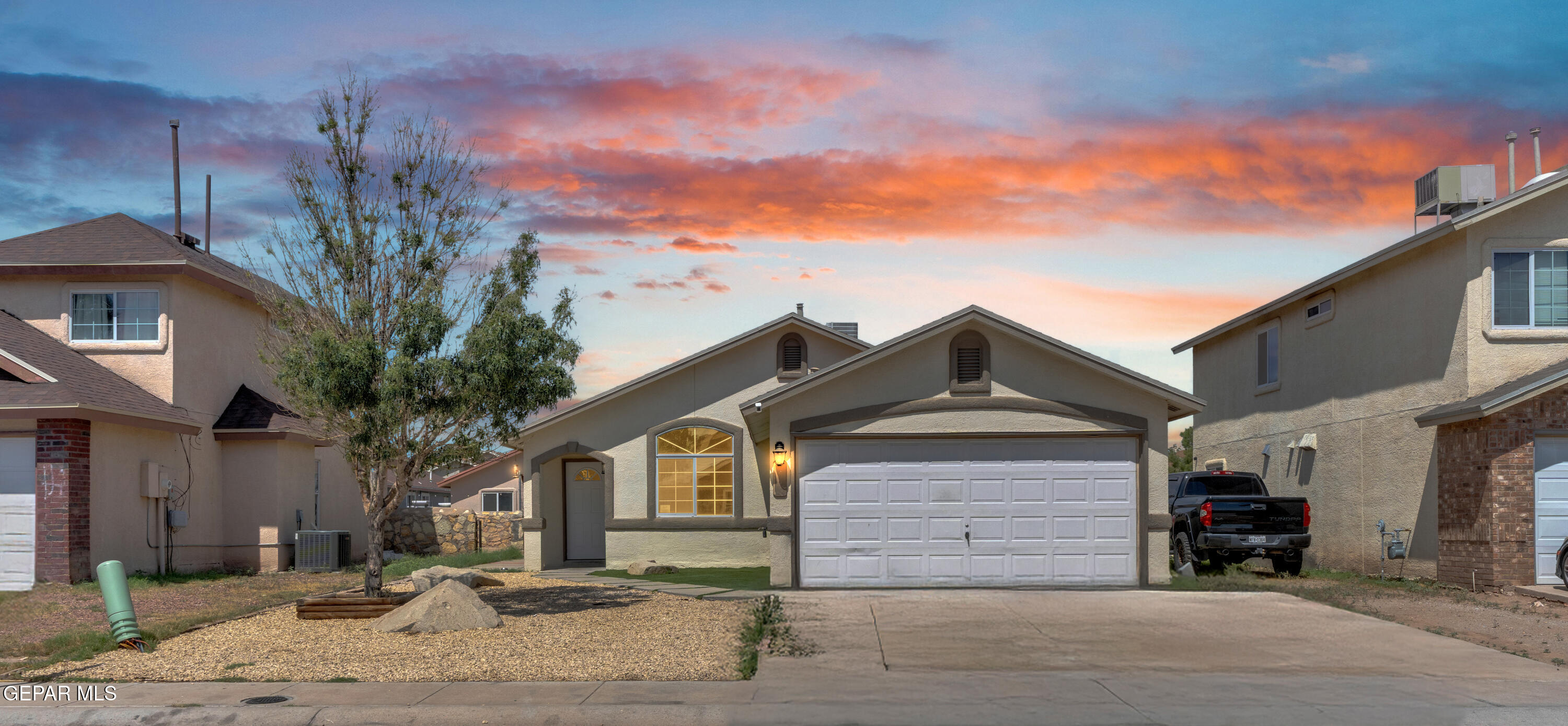 453 Valle Del Mar Drive Property Photo 1