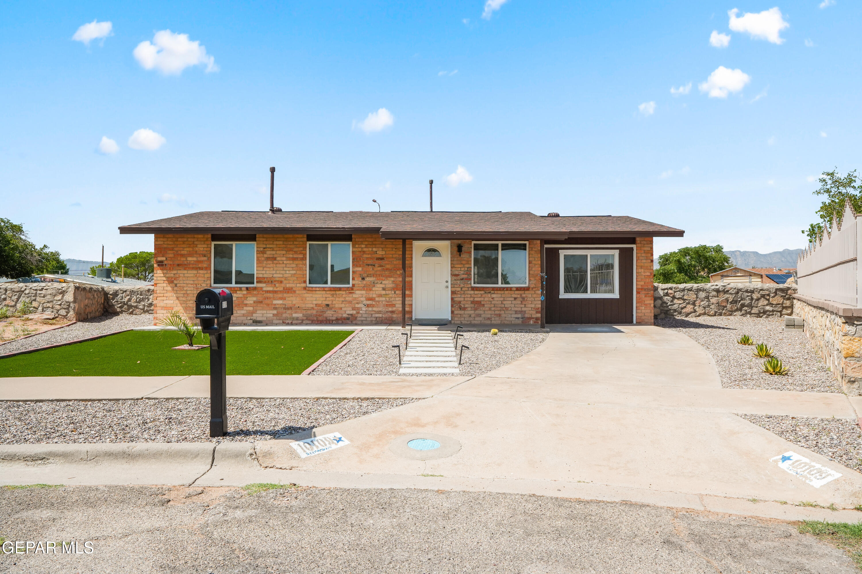 10109 Wolverine Drive Property Photo 1