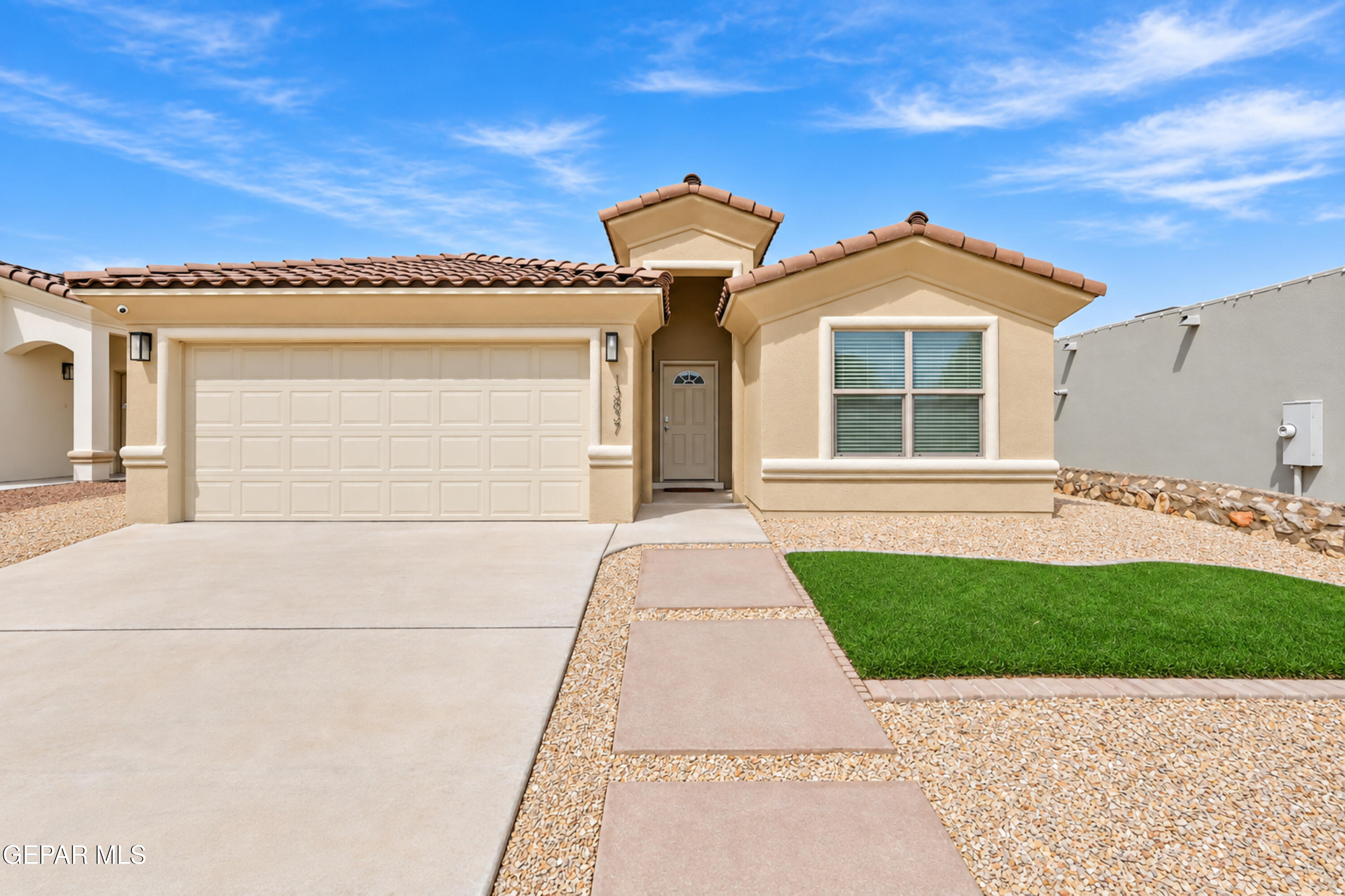 13837 Lorenz Avenue Property Photo 1