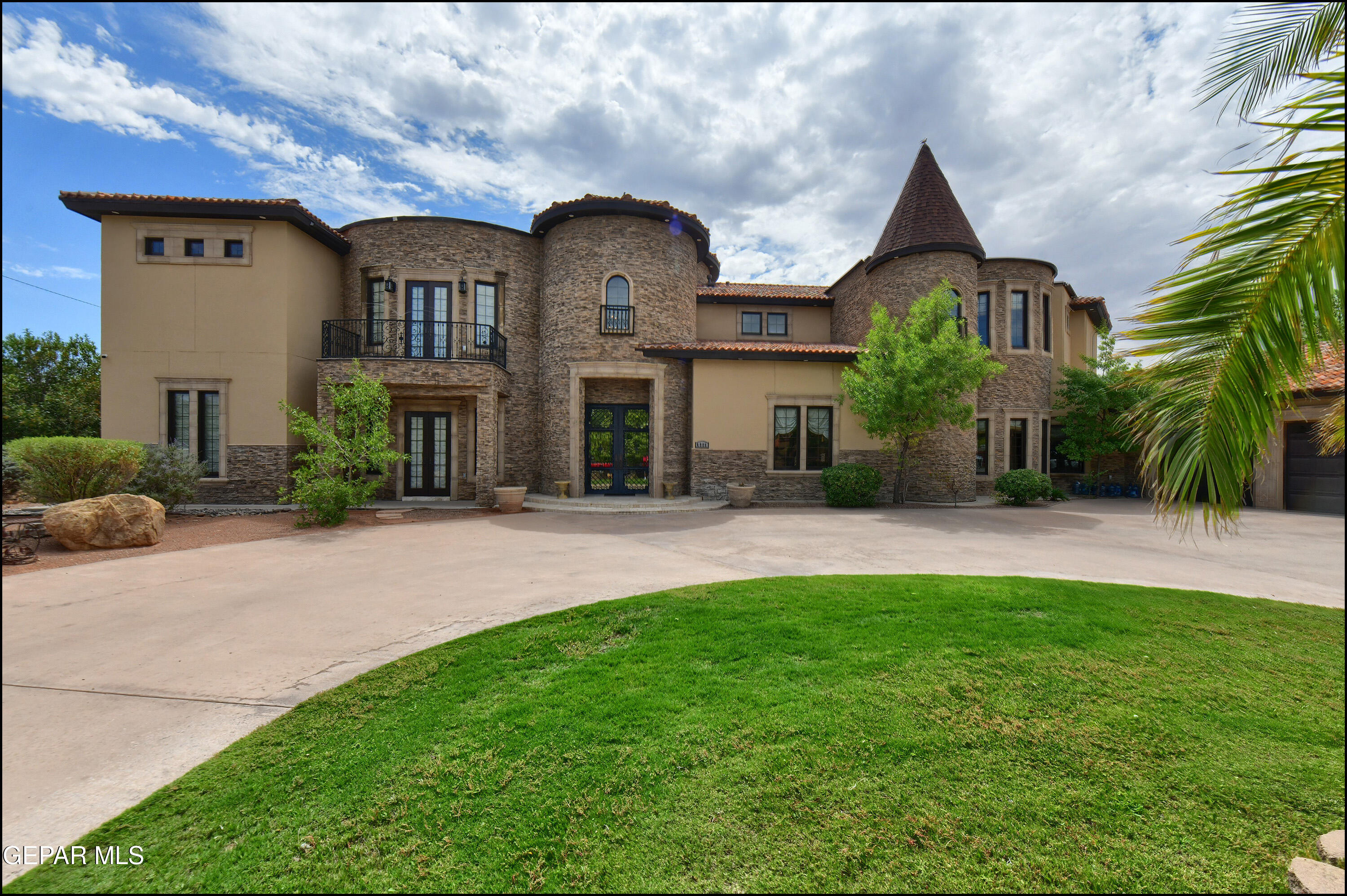 4006 Roadside Court Property Photo 1