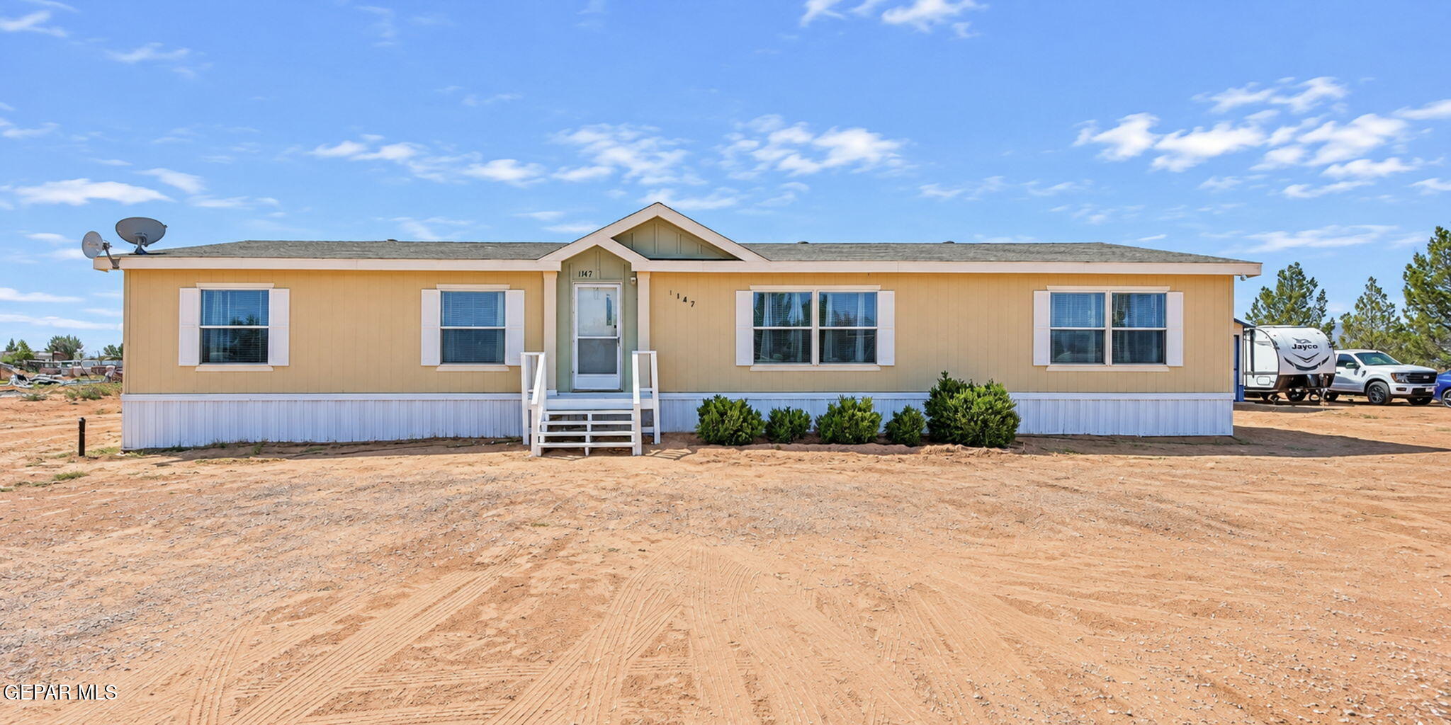 1147 Santa Cruz Drive Property Photo 1