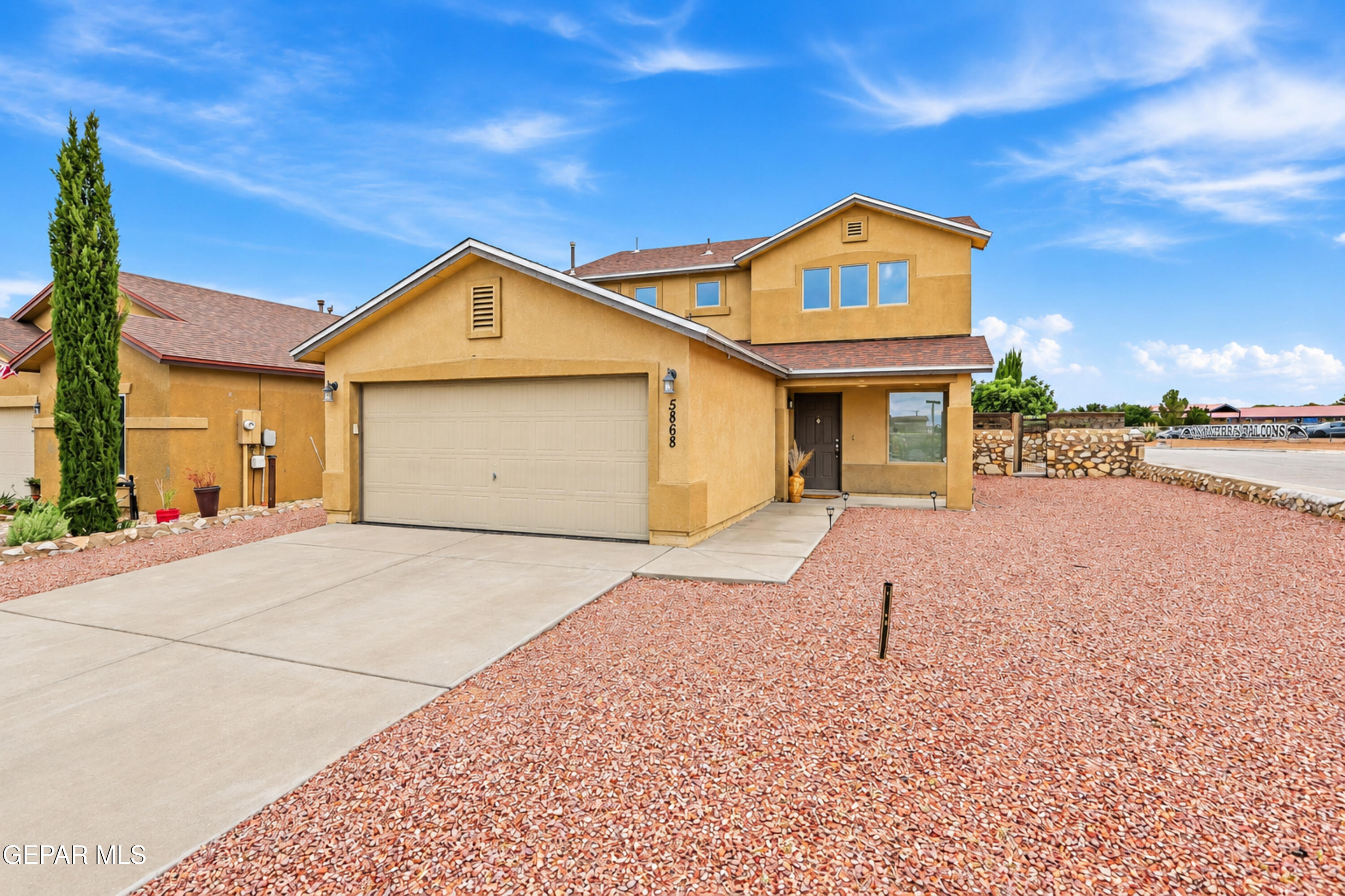 5868 Baywood Street Property Photo 1