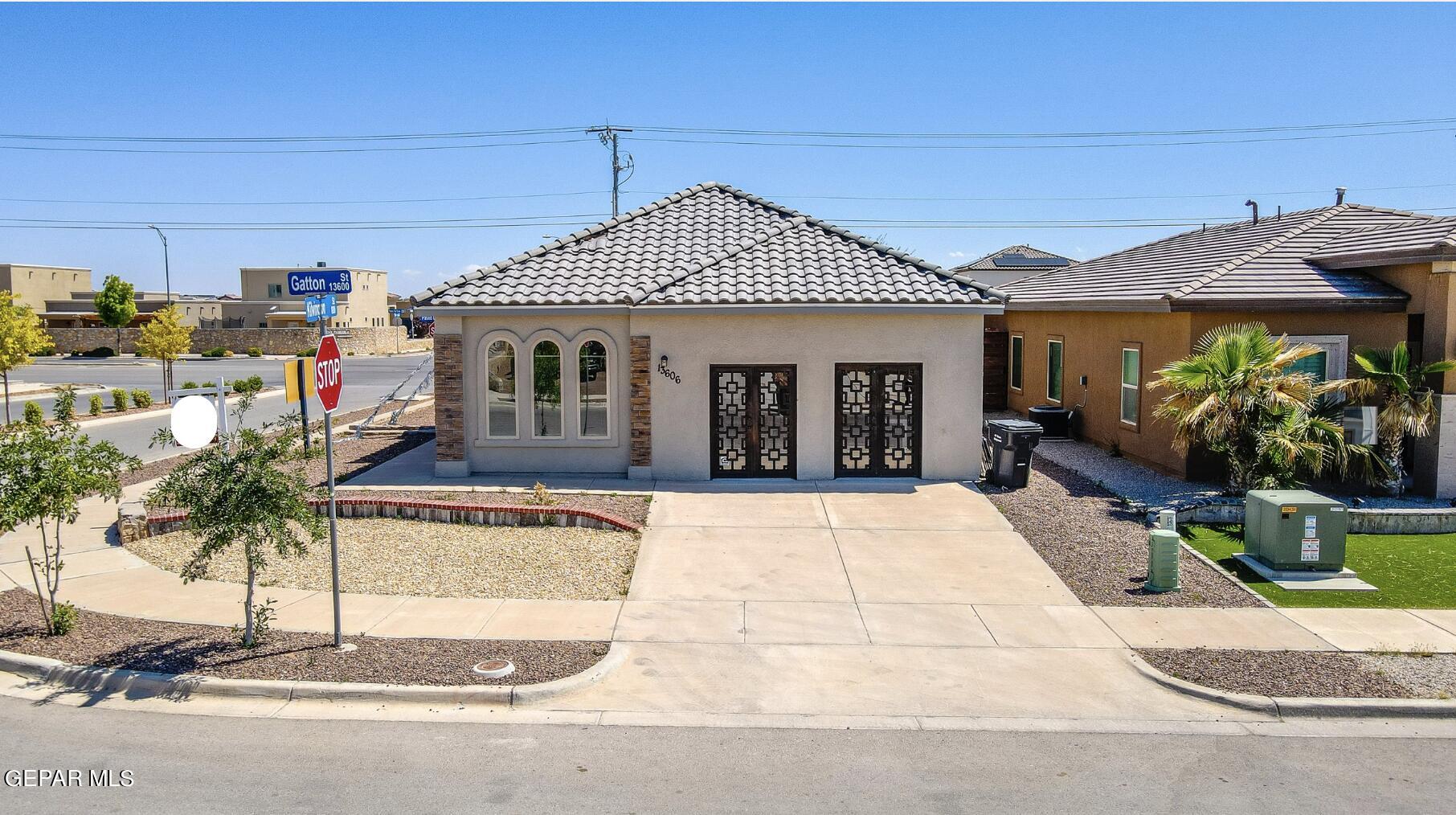 277 Ulshaw Street Property Photo 1