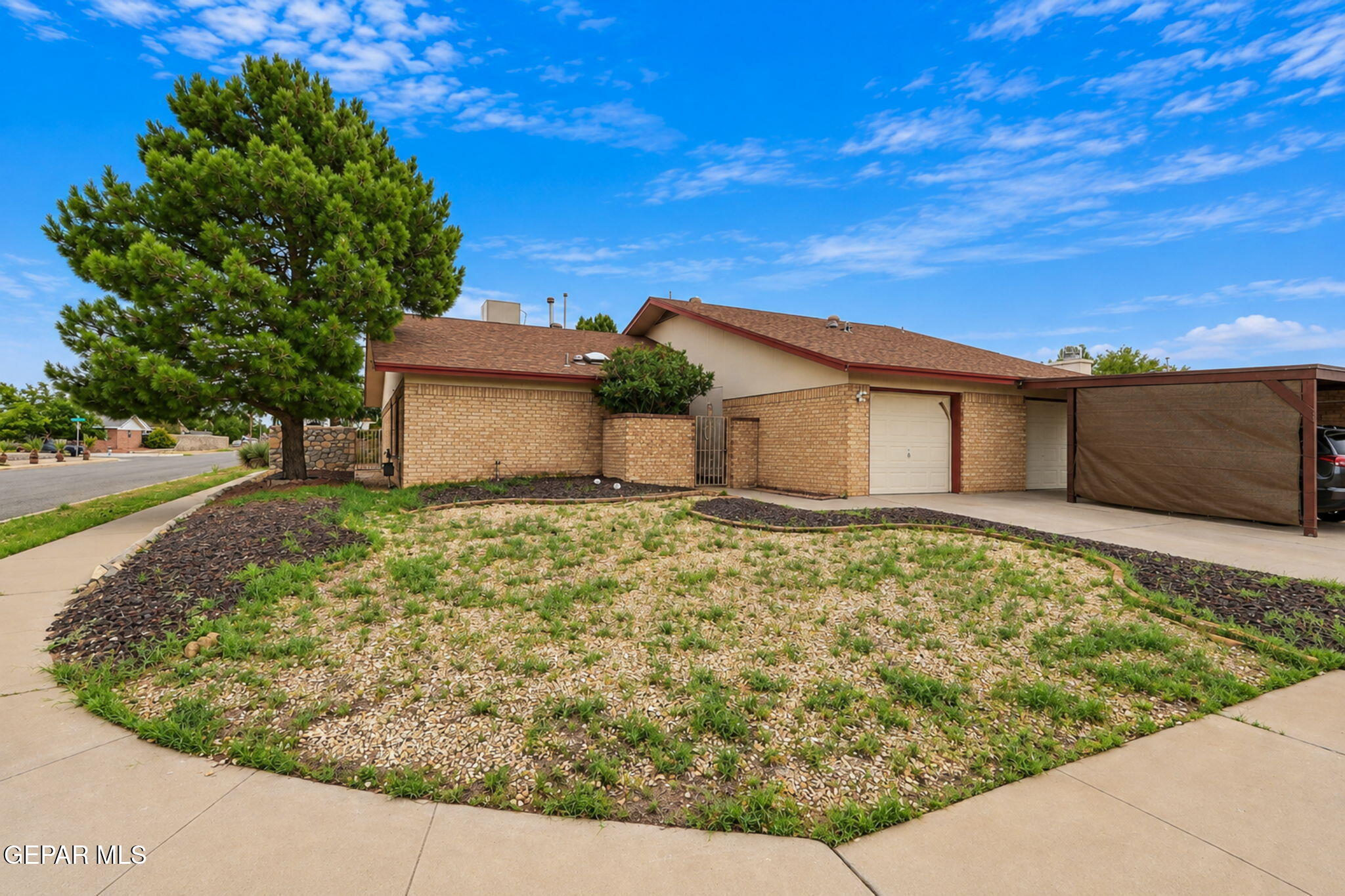 10633 Jetrock Drive Property Photo 1