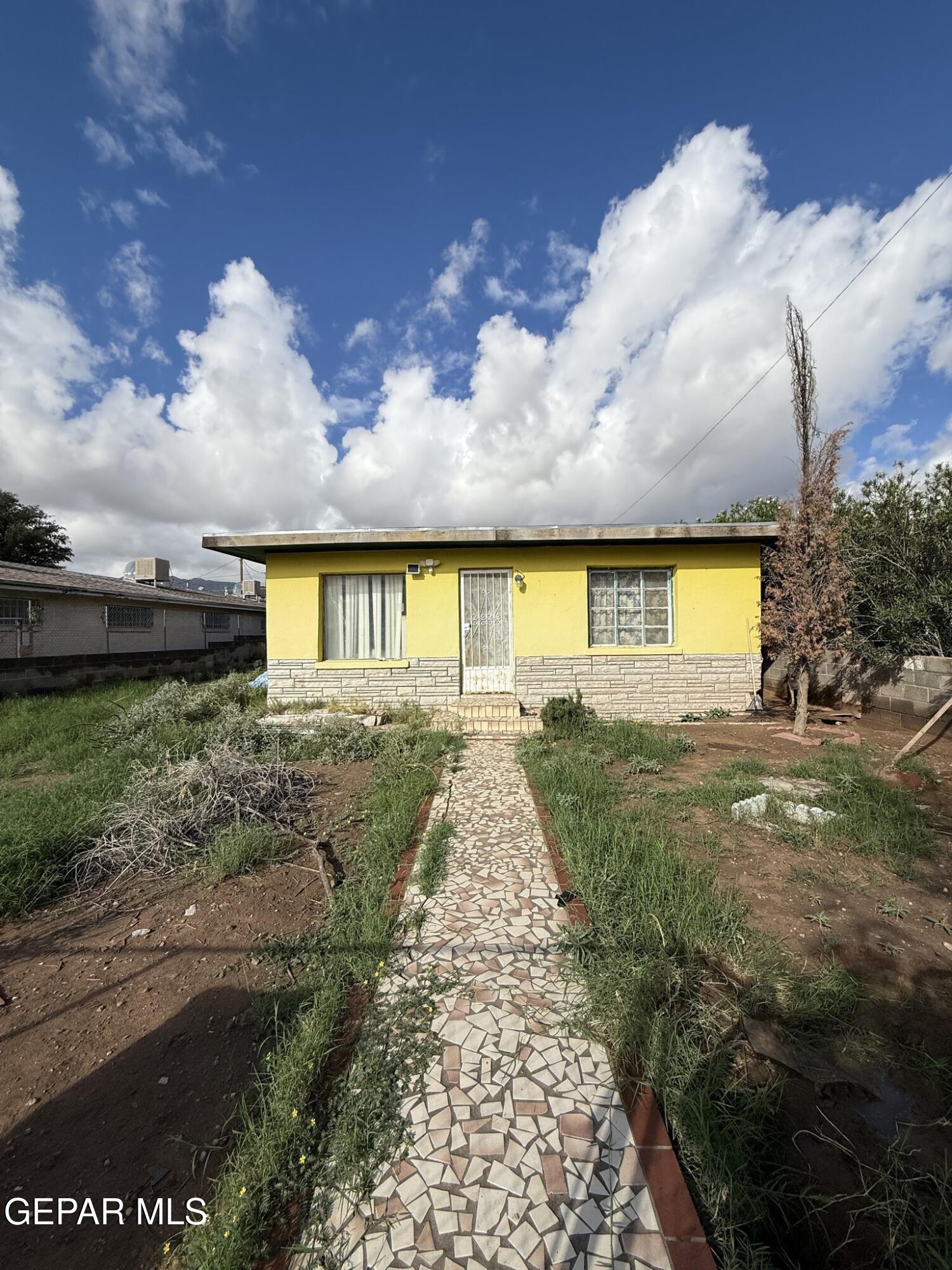 8919 Robert Drive Property Photo 1