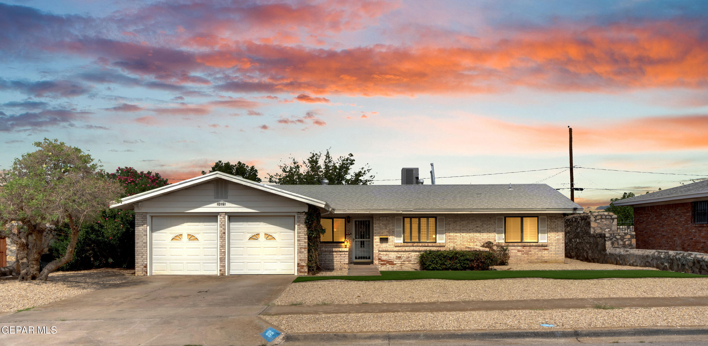 10161 Honolulu Drive Property Photo 1