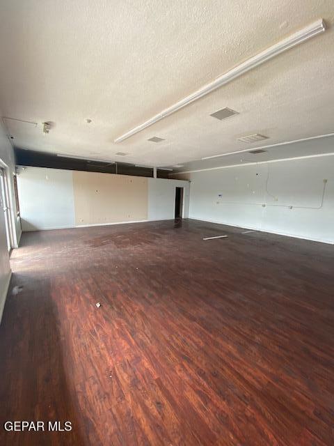 3325 Fort Boulevard Property Photo 5