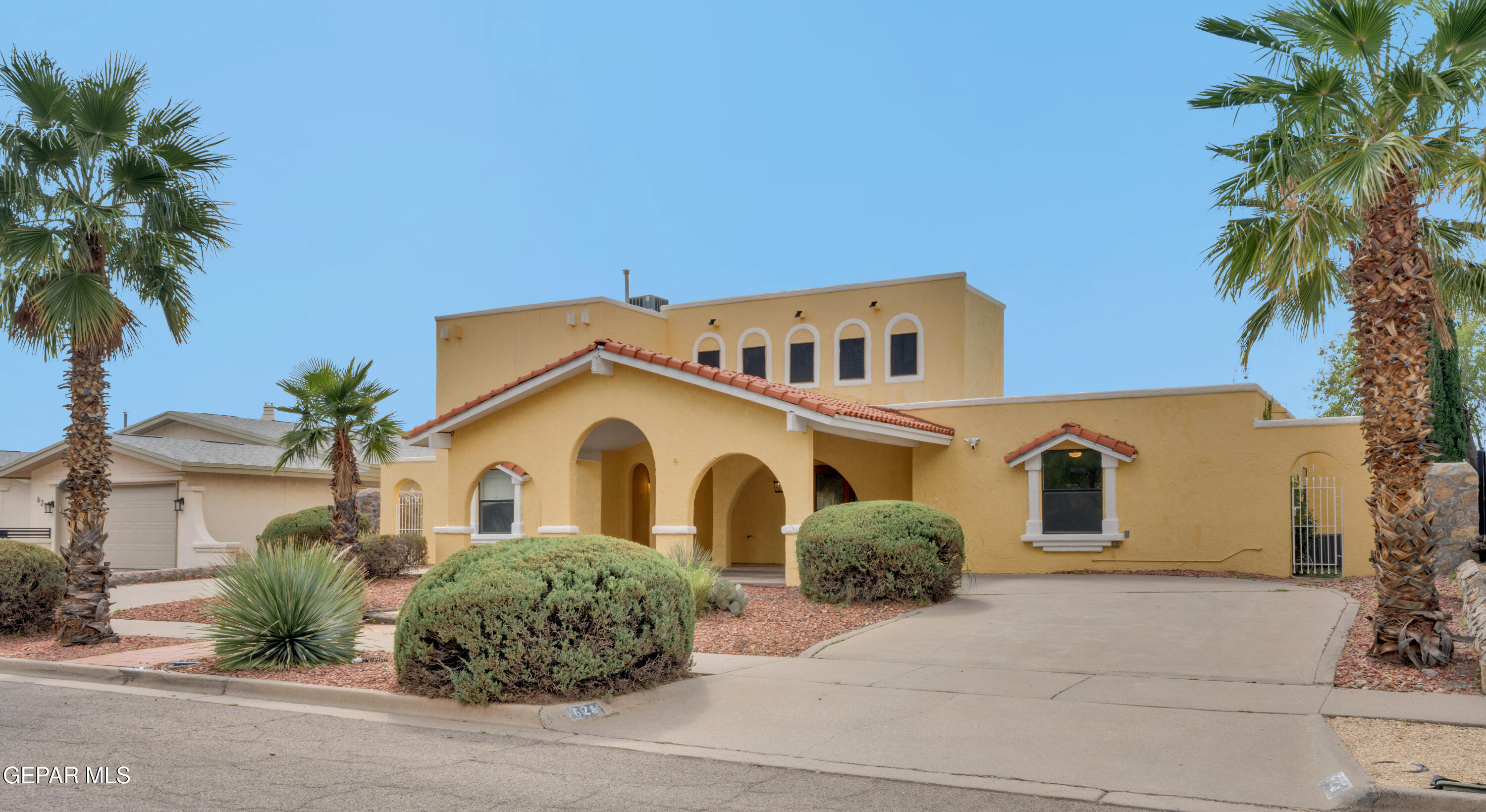 625 Cresta Alta Drive Property Photo 1