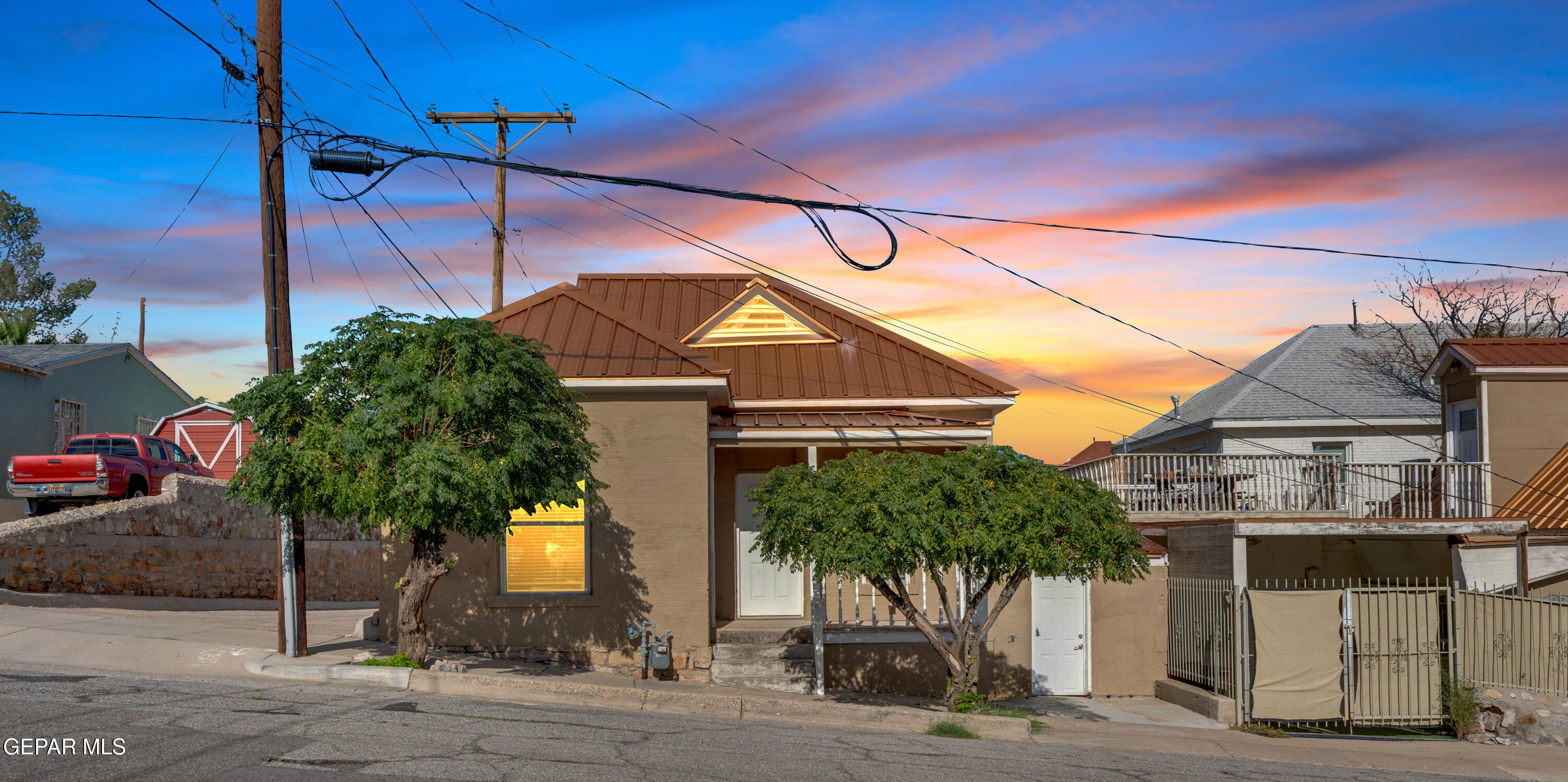 1108 N Virginia Street Property Photo 1