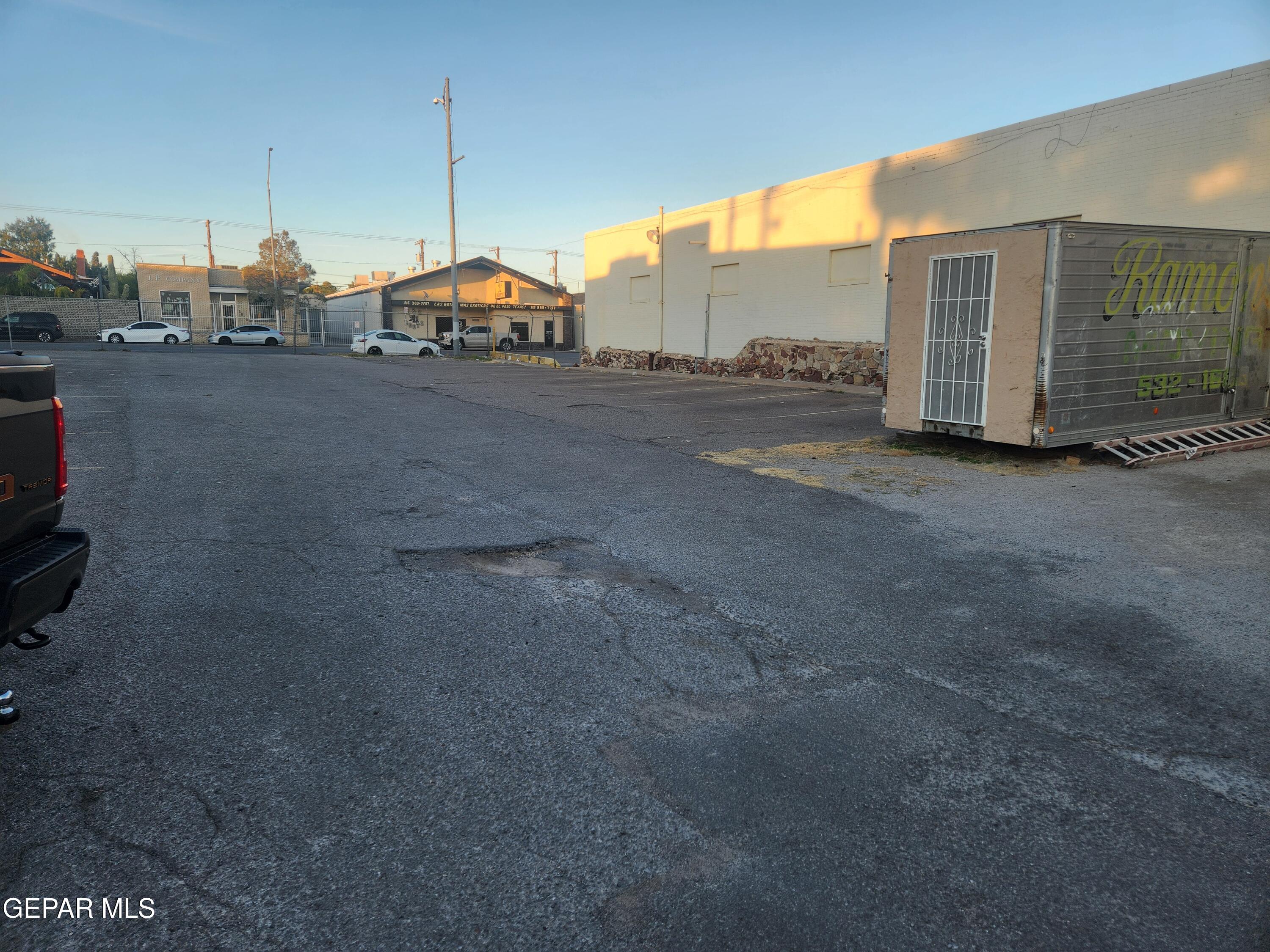 3007 Montana Avenue Property Photo 23