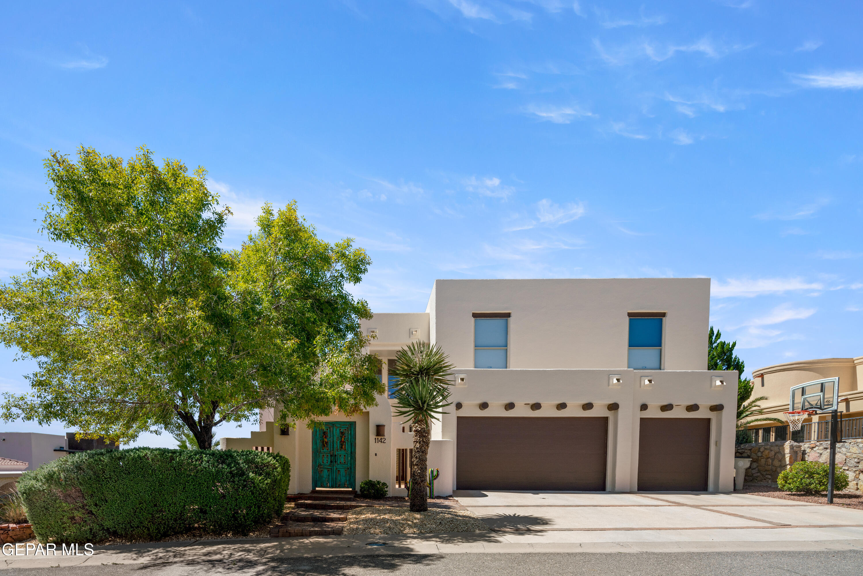 1142 Calle Parque Drive Property Photo 1