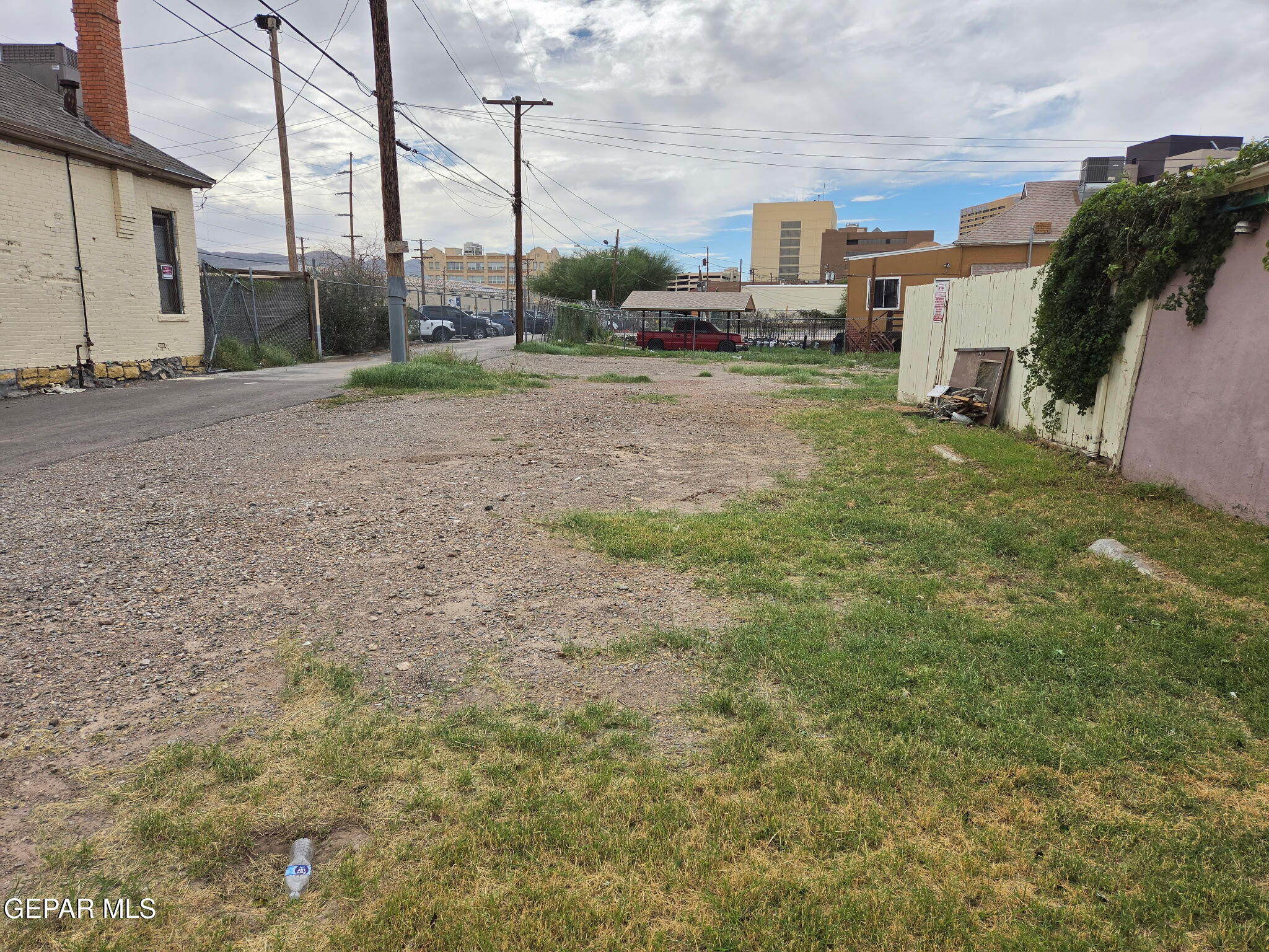 109 Hills Street Property Photo 2