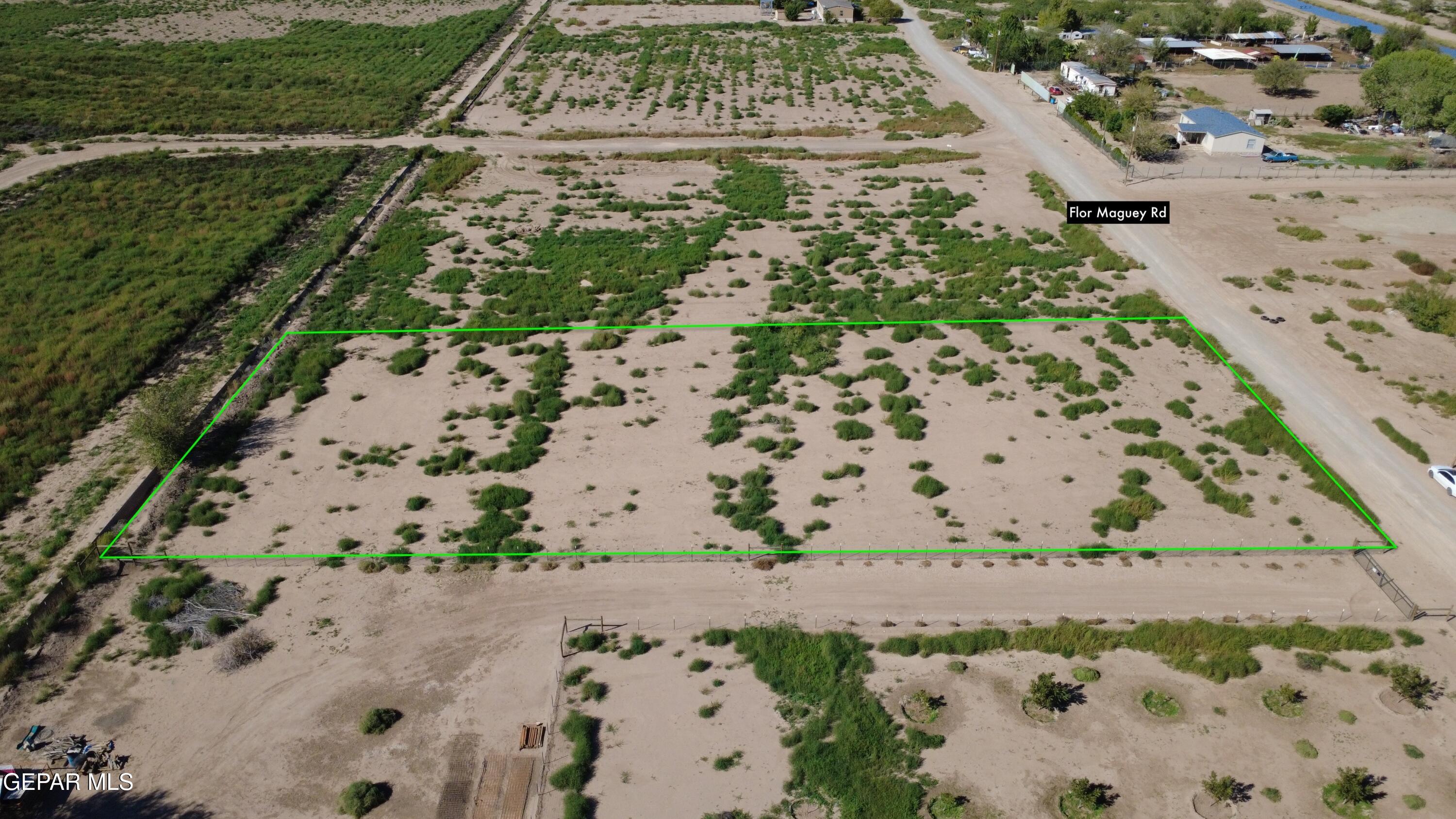 Pn-130185 Flor Maguey Drive Property Photo 2