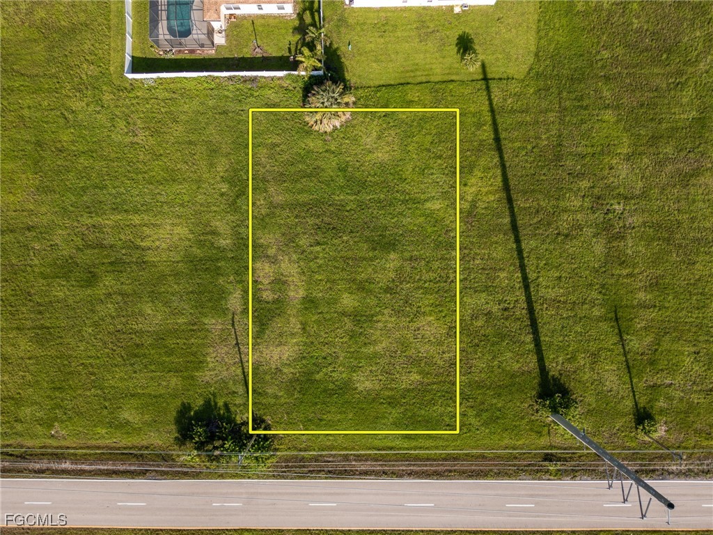 828 El Dorado Blvd N Property Photo 2