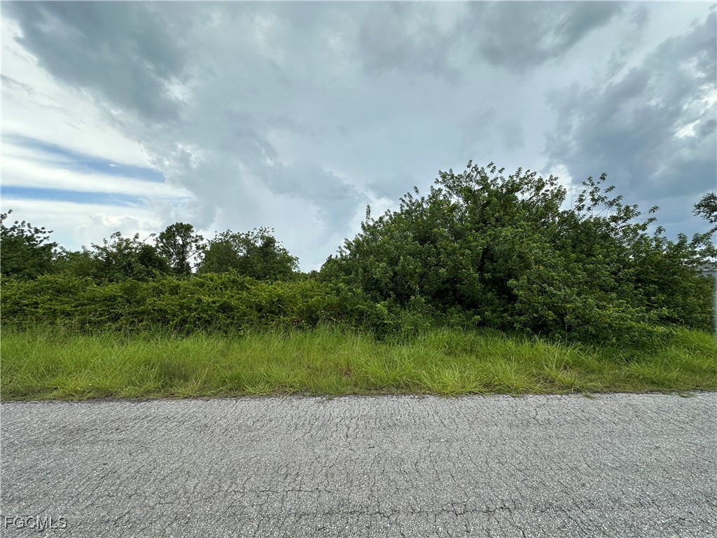 1507 Irving AVE Property Photo 1