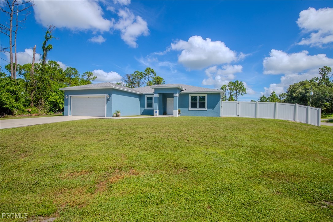 8014 Royal Cir Property Photo 1