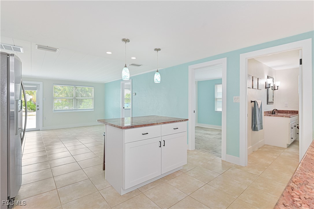 2500 Harbor View Dr Property Photo 20