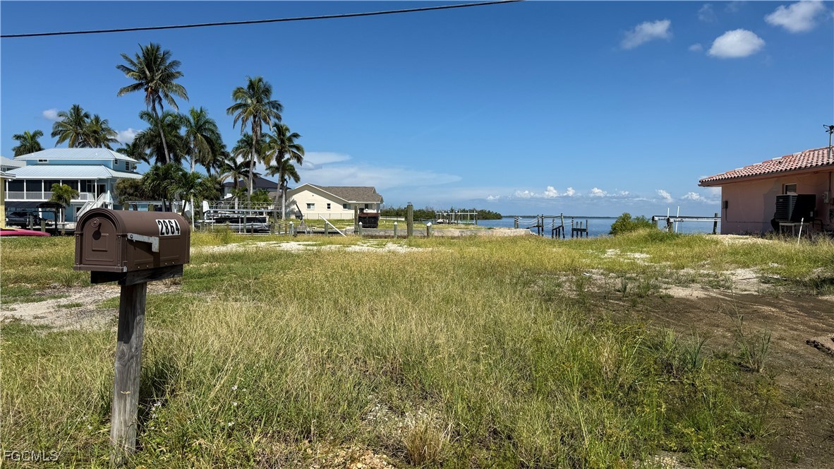 2864 Triggerfish St Property Photo 6